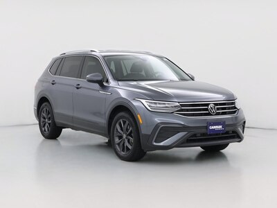 Gray 2022 Volkswagen Tiguan SE
