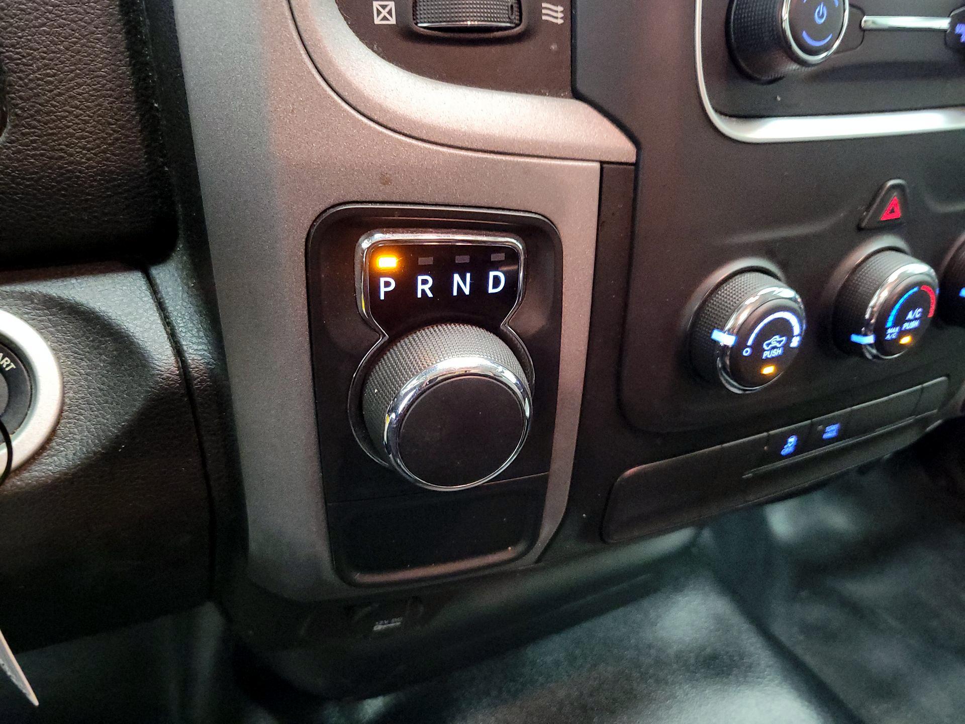 Thumbnail: 2021 RAM 1500 Classic - 17