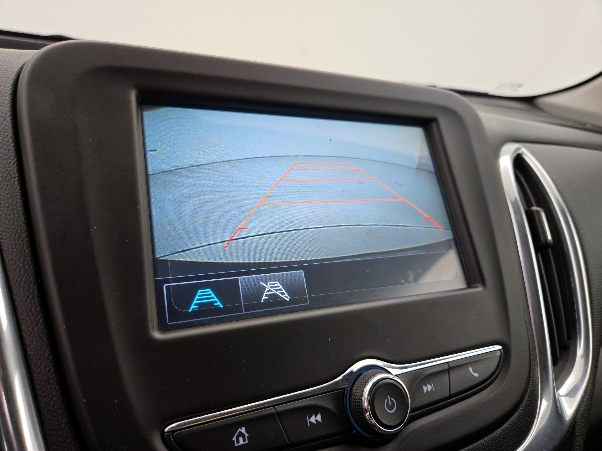 Thumbnail: 2018 Chevrolet Equinox - 14