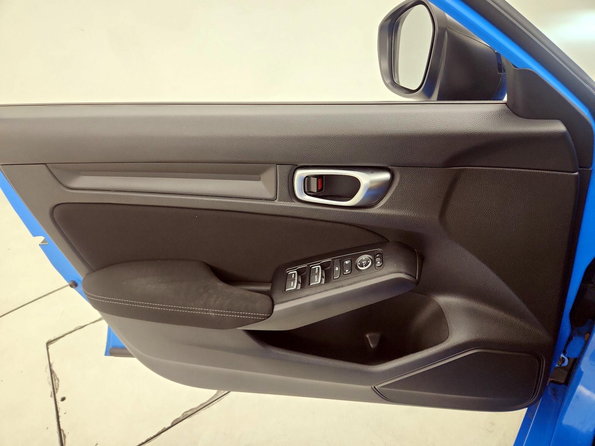 Thumbnail: 2022 Honda Civic - 12