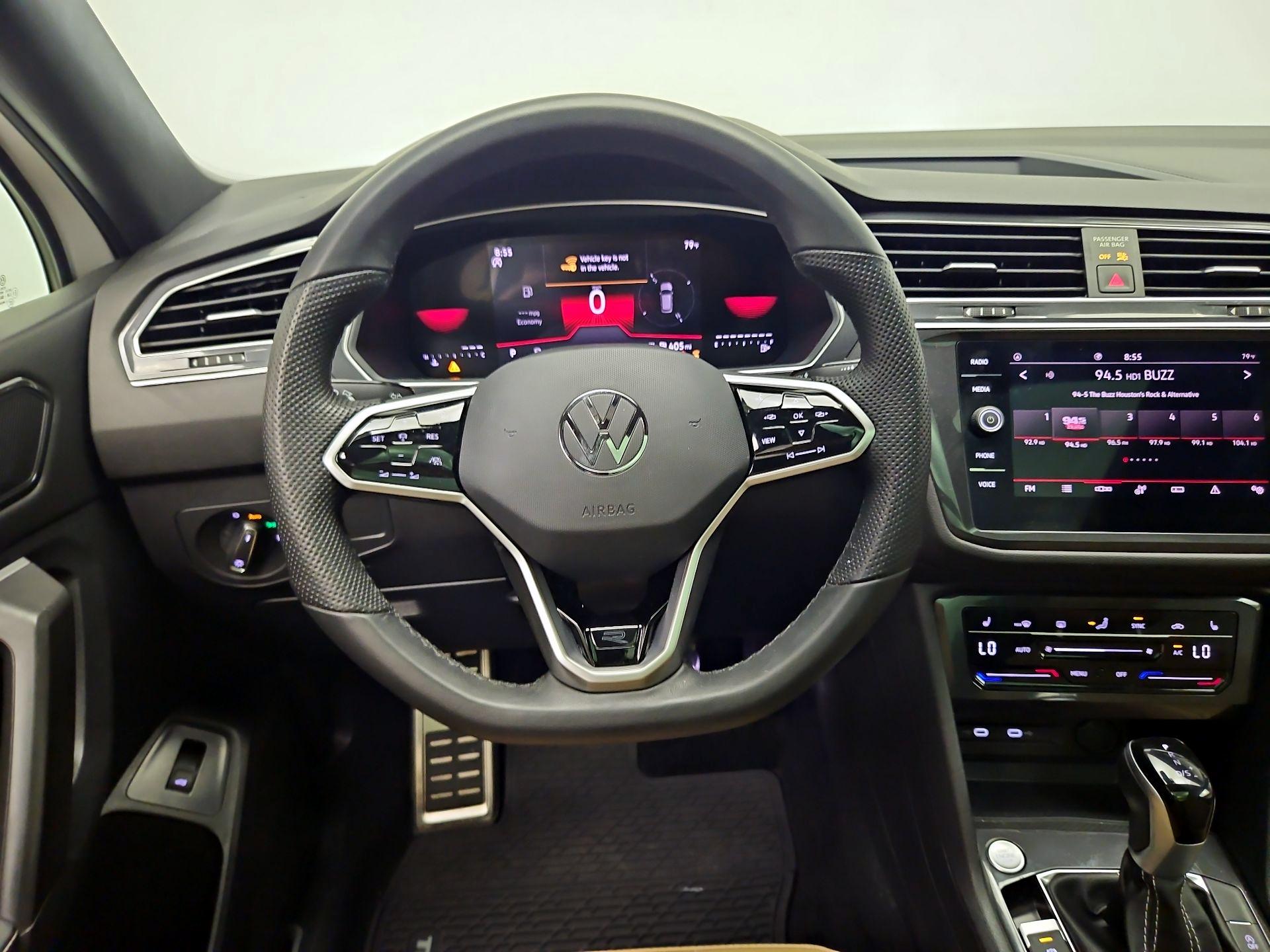 Thumbnail: 2024 Volkswagen Tiguan - 10