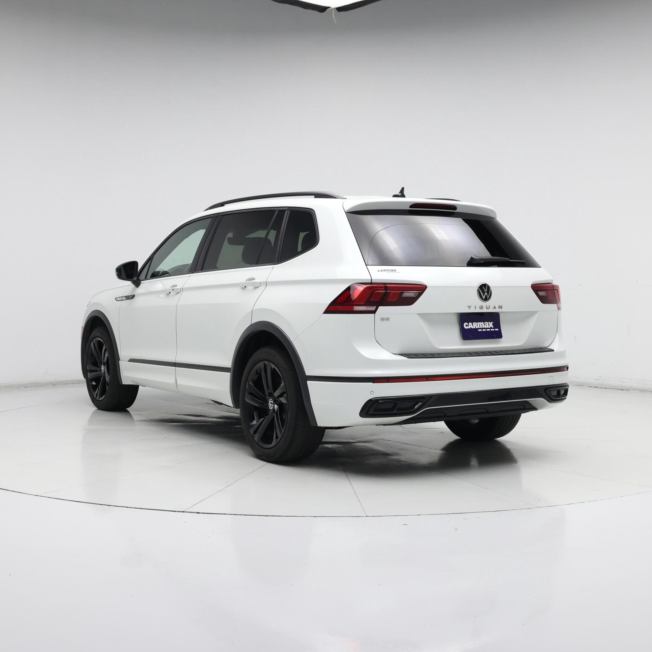 Thumbnail: 2024 Volkswagen Tiguan - 2