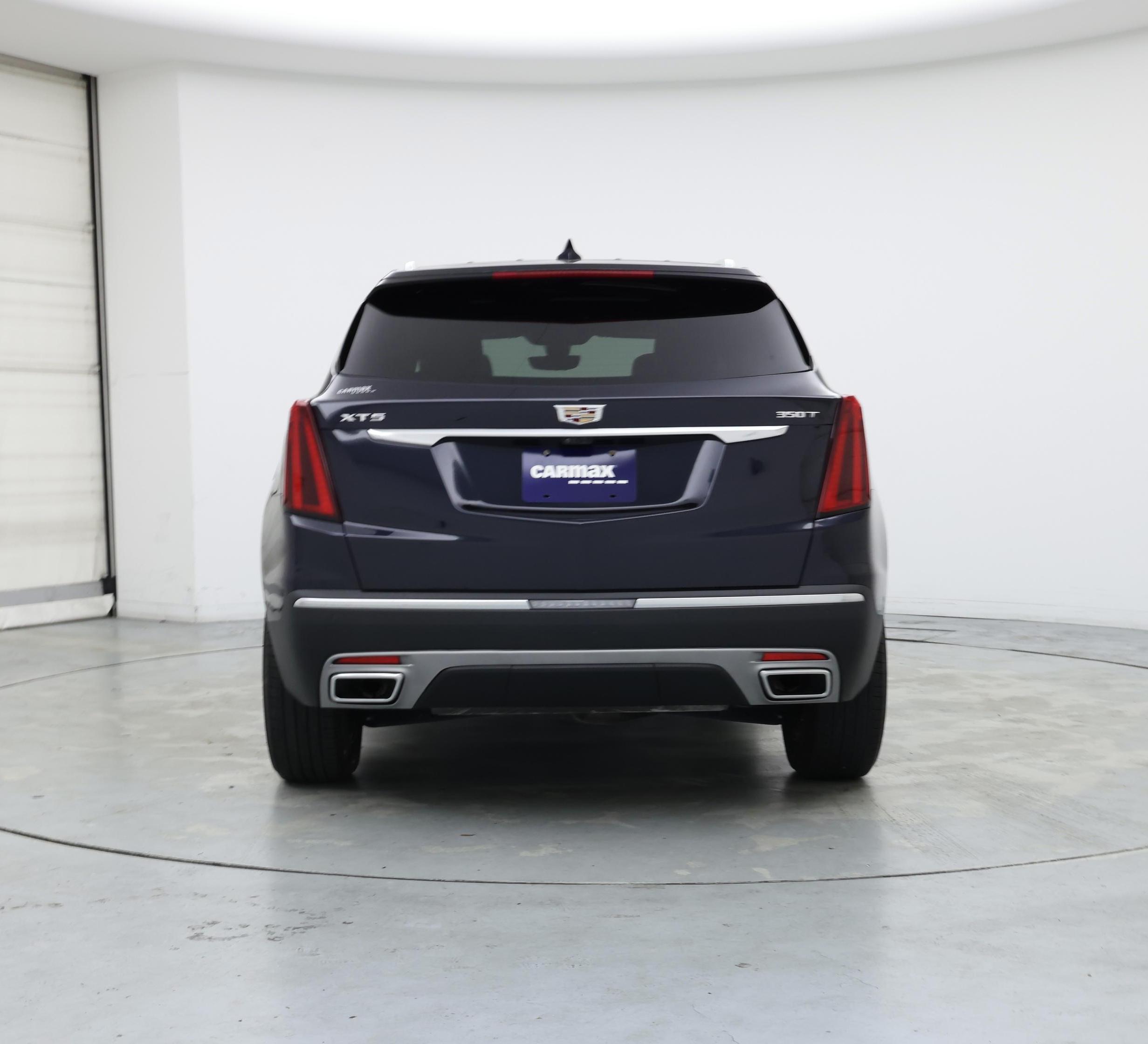 Thumbnail: 2022 Cadillac XT5 - 6
