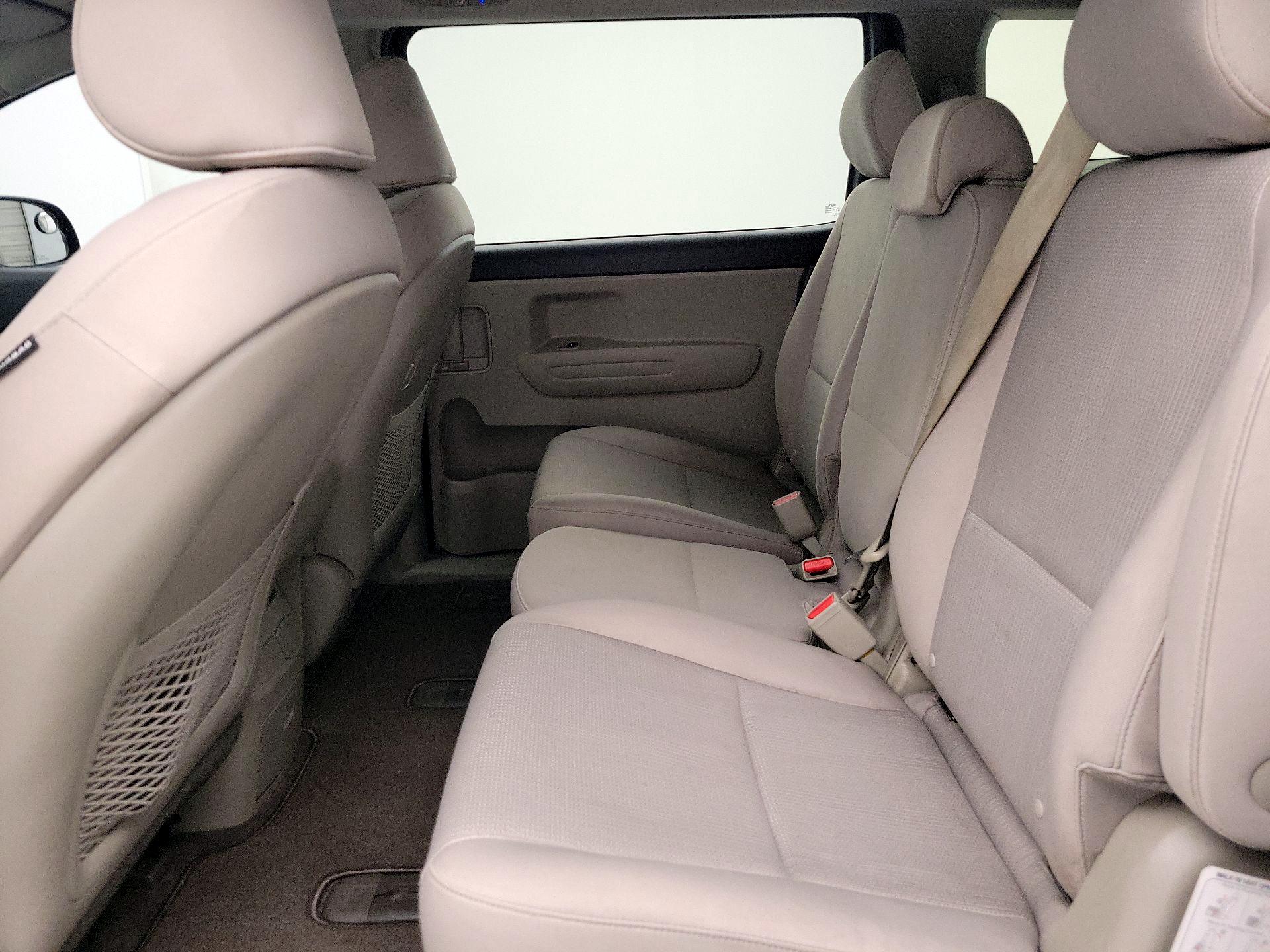 Thumbnail: 2020 Kia Sedona - 19