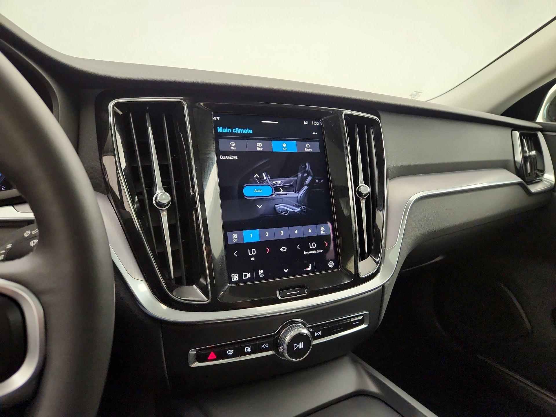 Thumbnail: 2025 Volvo S60 - 13