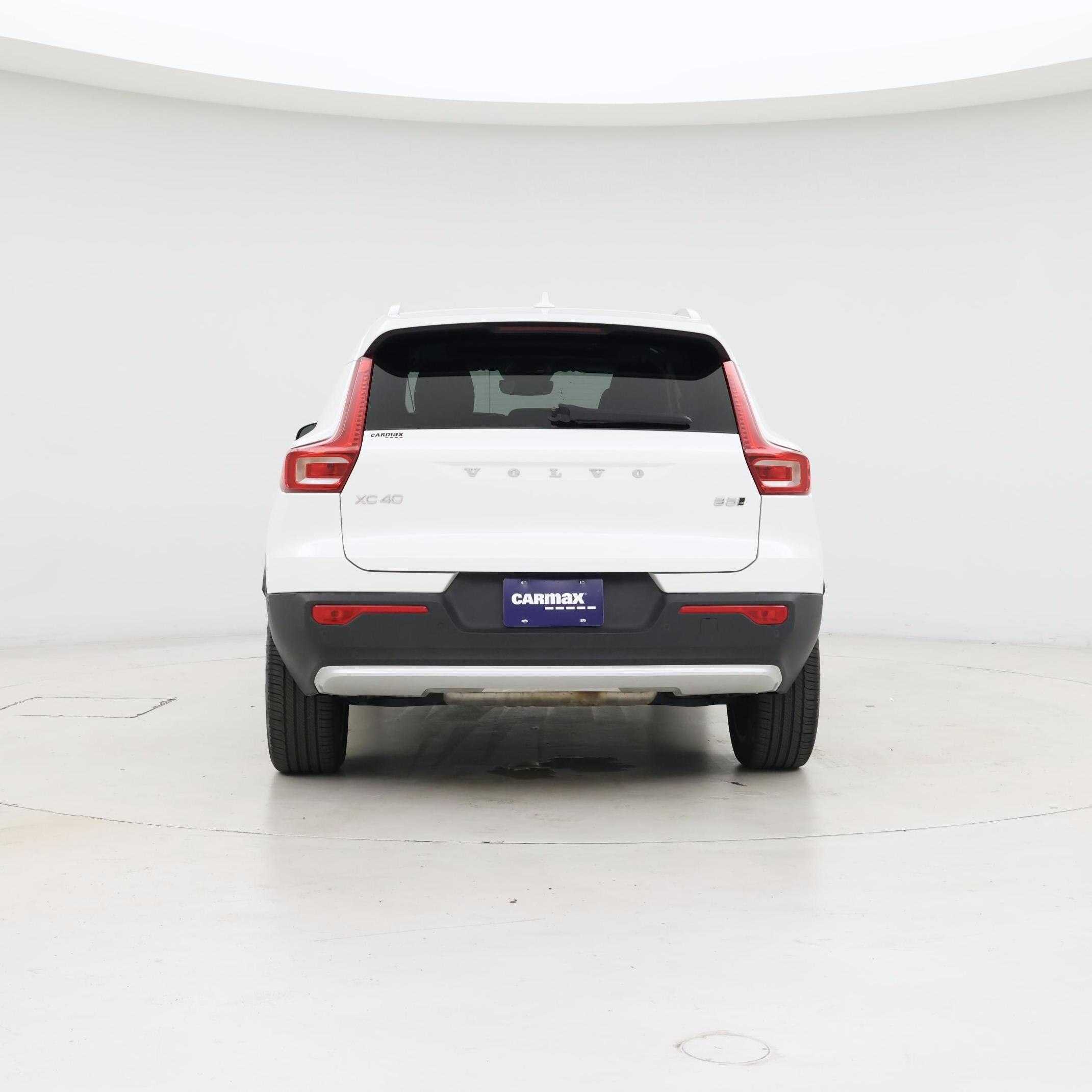 Thumbnail: 2025 Volvo XC40 - 6