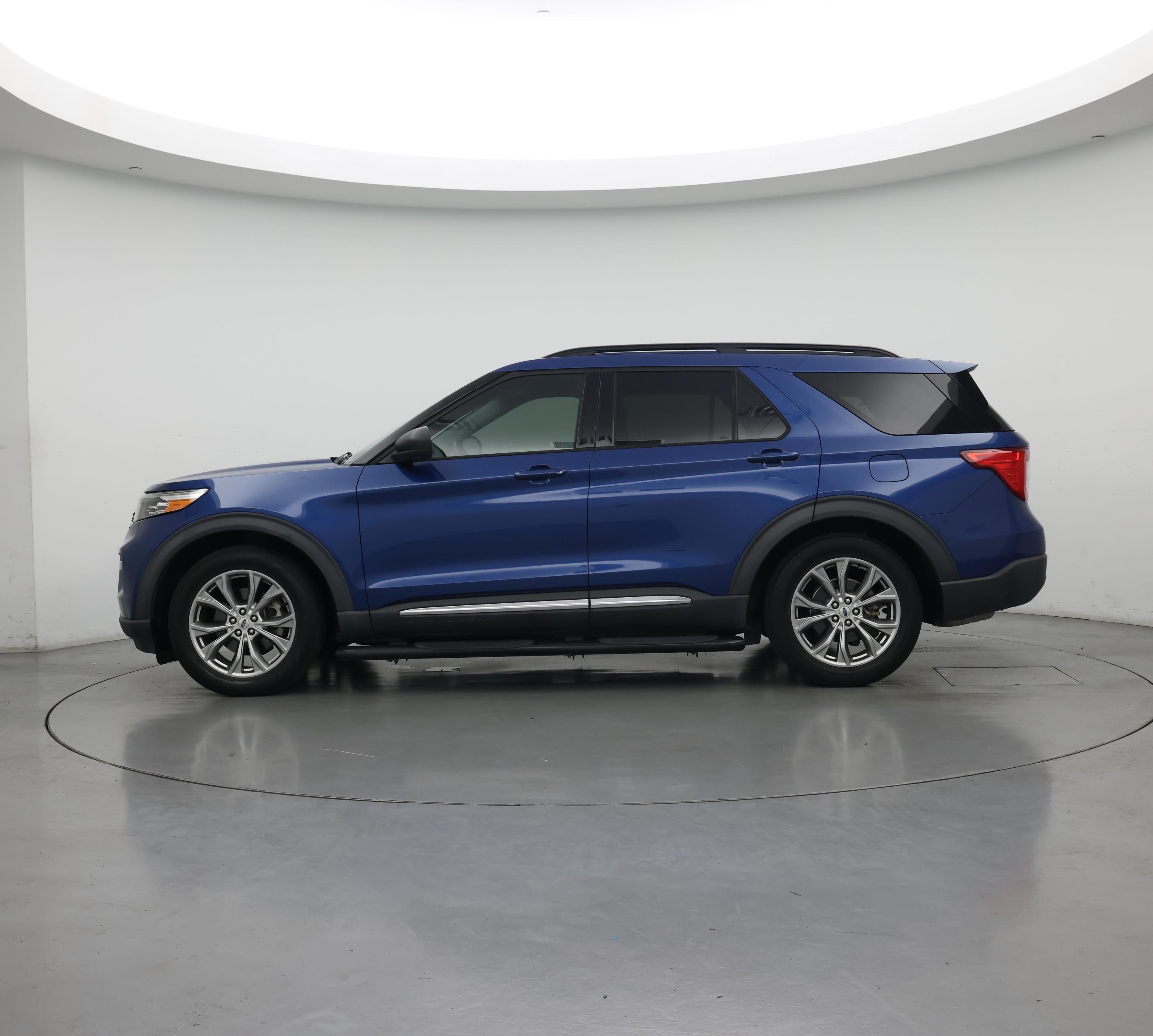 Thumbnail: 2020 Ford Explorer - 3