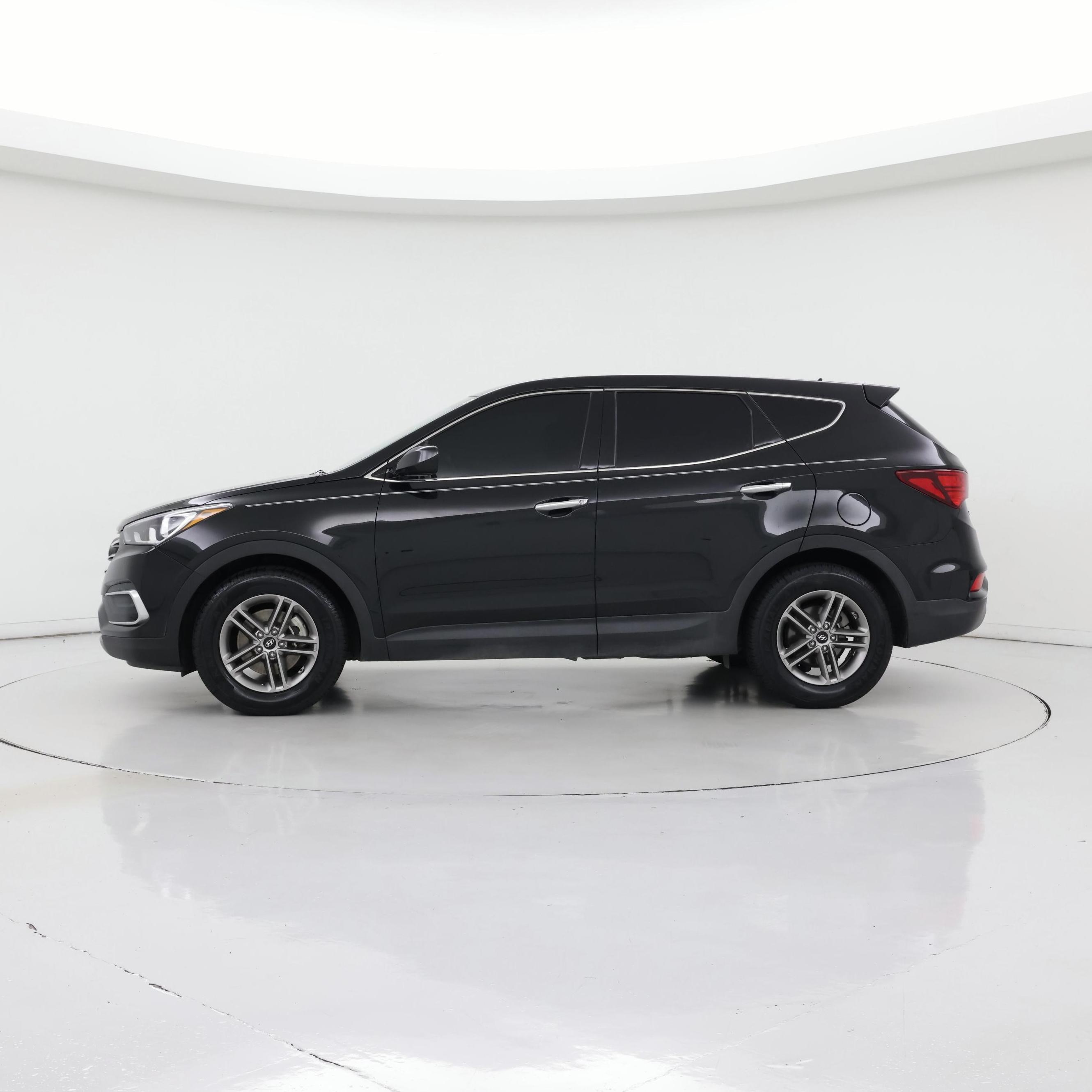 Thumbnail: 2018 Hyundai Santa Fe - 3