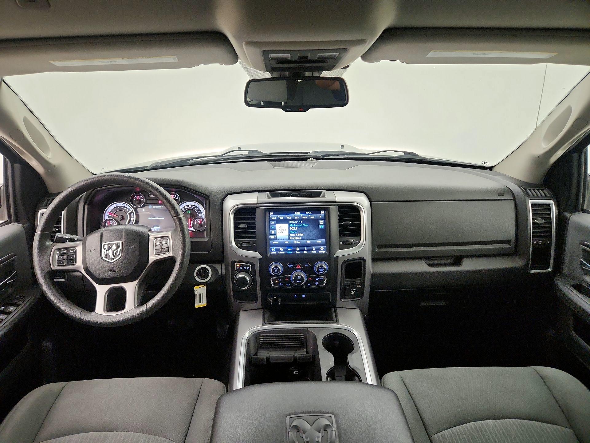 Thumbnail: 2022 RAM 1500 Classic - 9