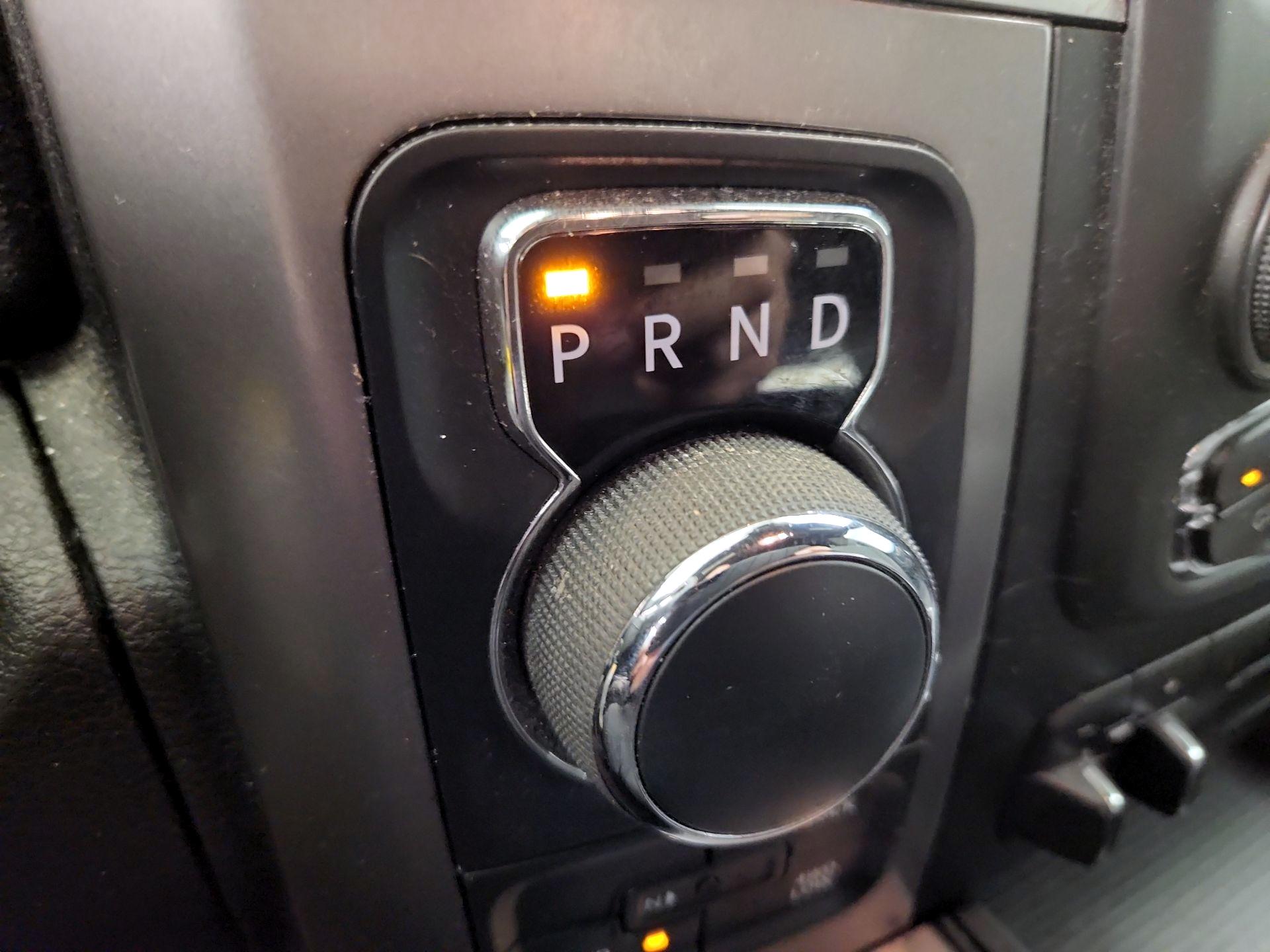 Thumbnail: 2021 RAM 1500 Classic - 17