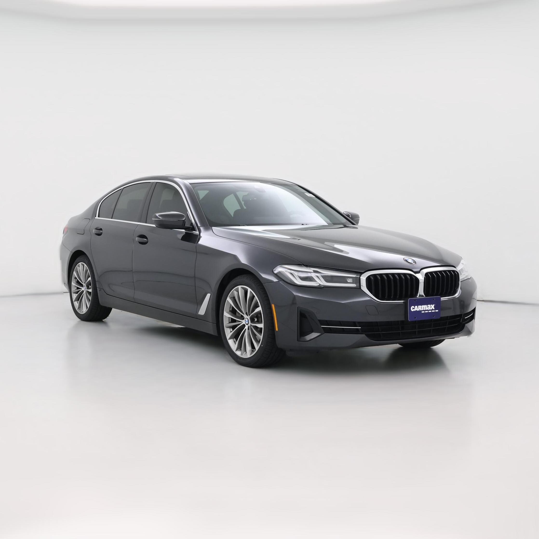 Thumbnail: 2022 BMW 5 Series - 1