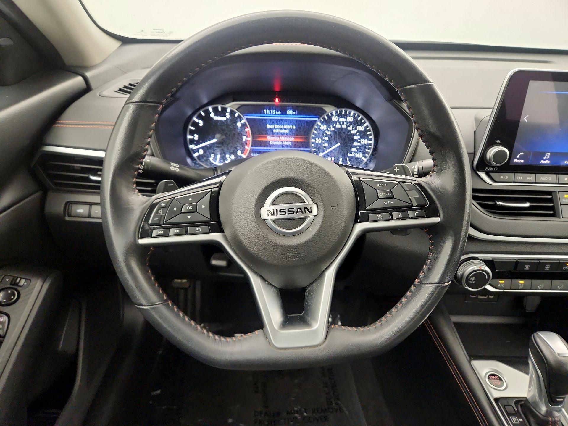 Thumbnail: 2021 Nissan Altima - 10