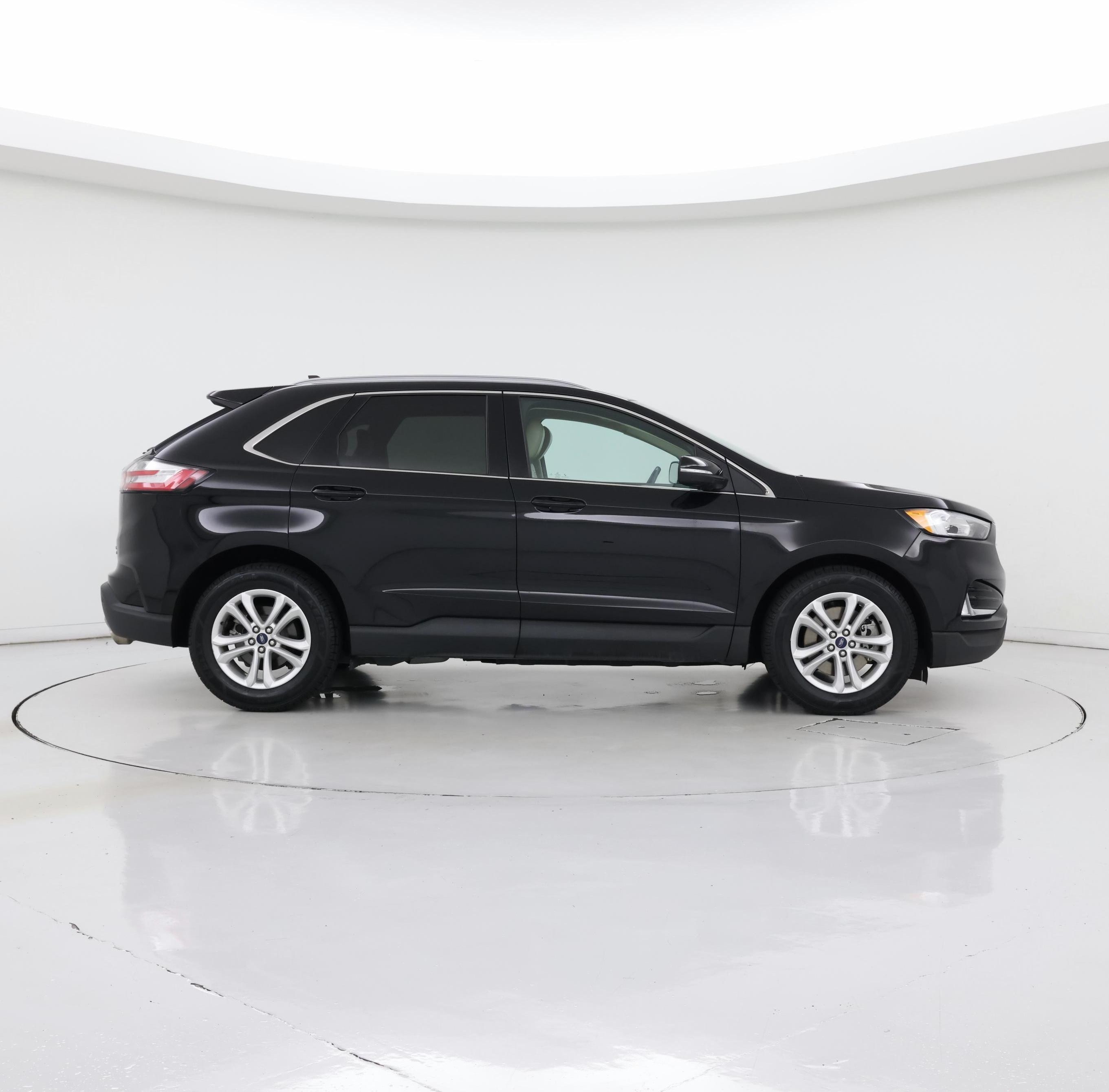 Thumbnail: 2020 Ford Edge - 7