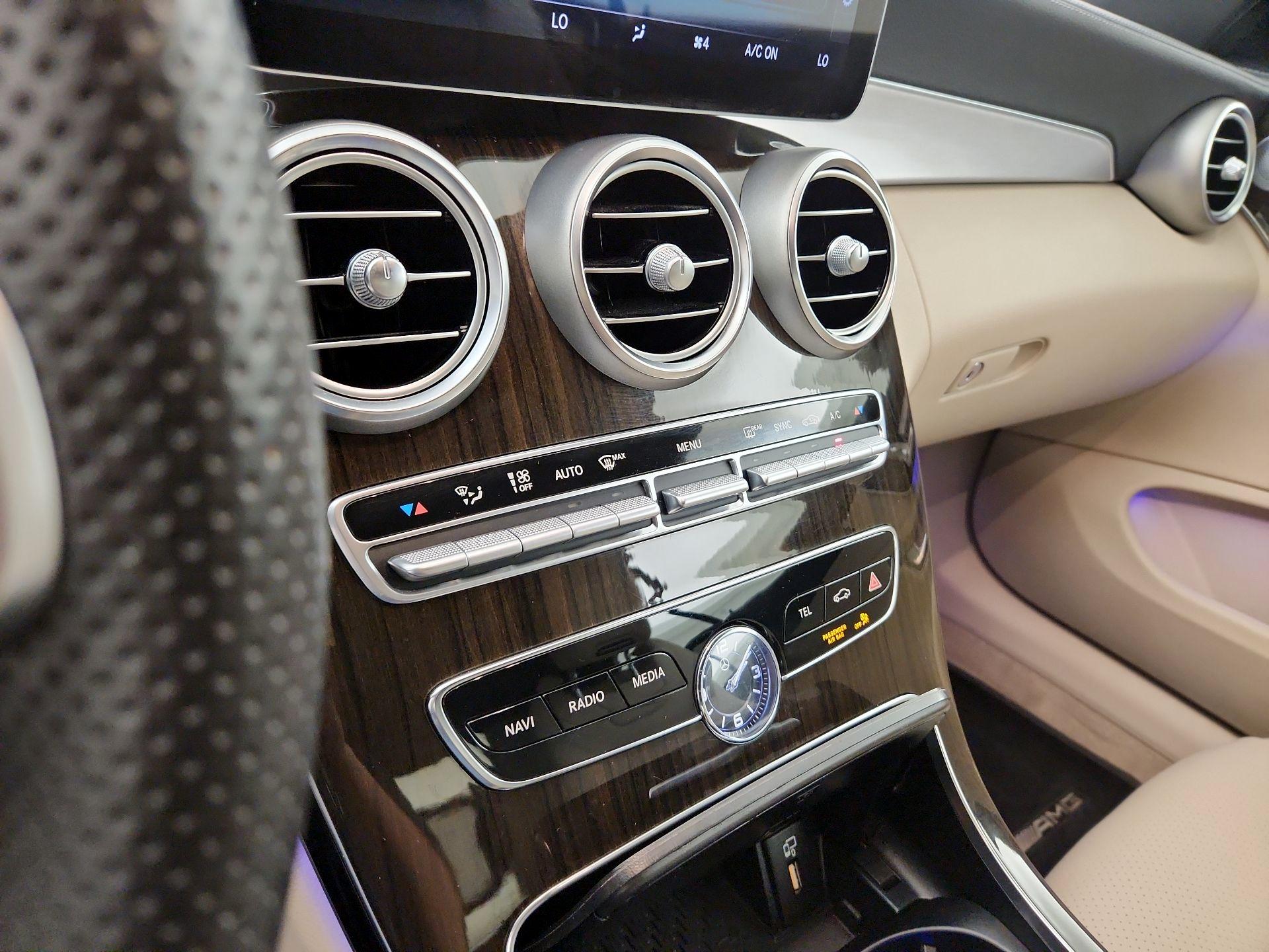 Thumbnail: 2020 Mercedes-Benz C-Class - 14