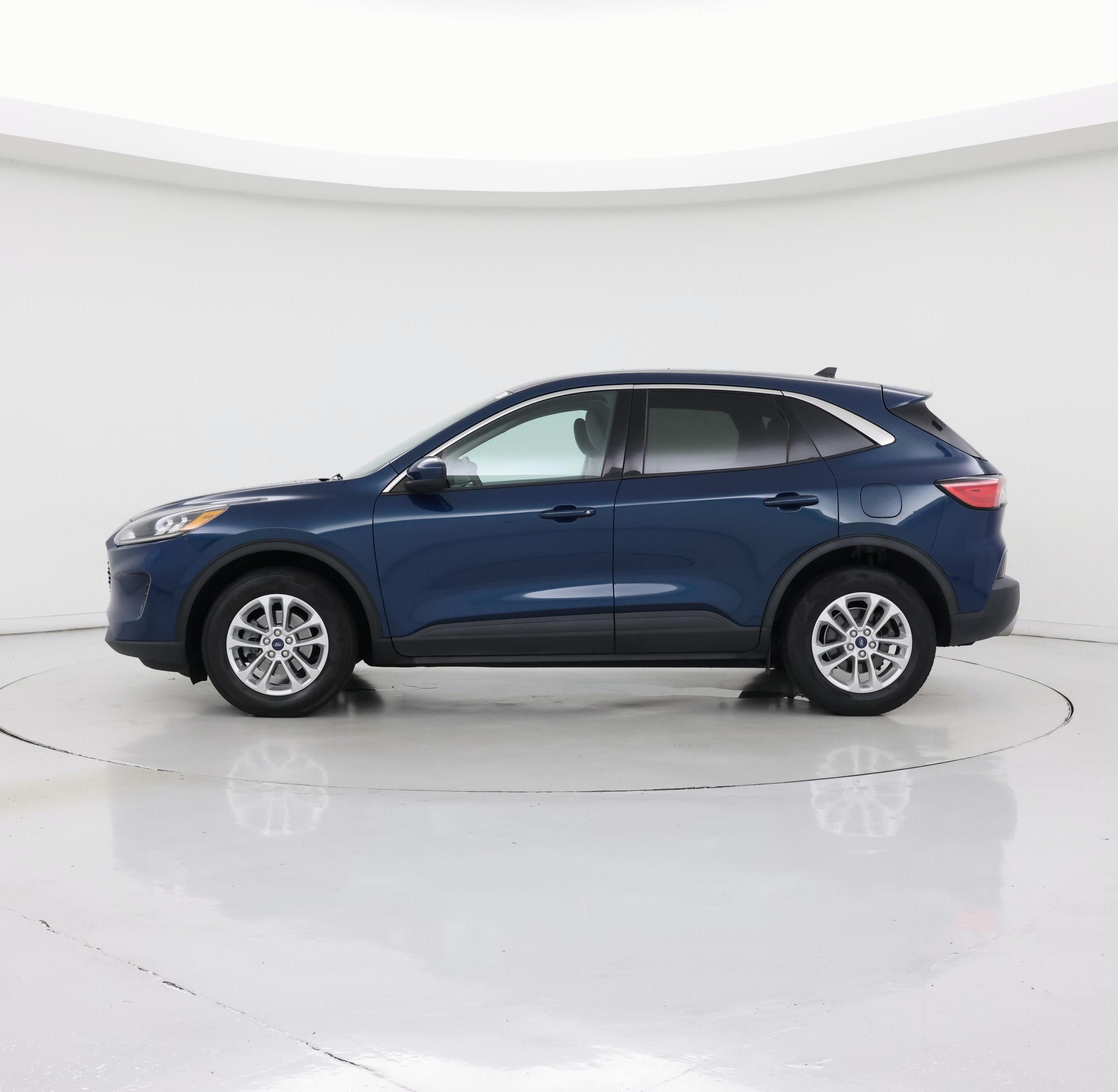 Thumbnail: 2020 Ford Escape - 3