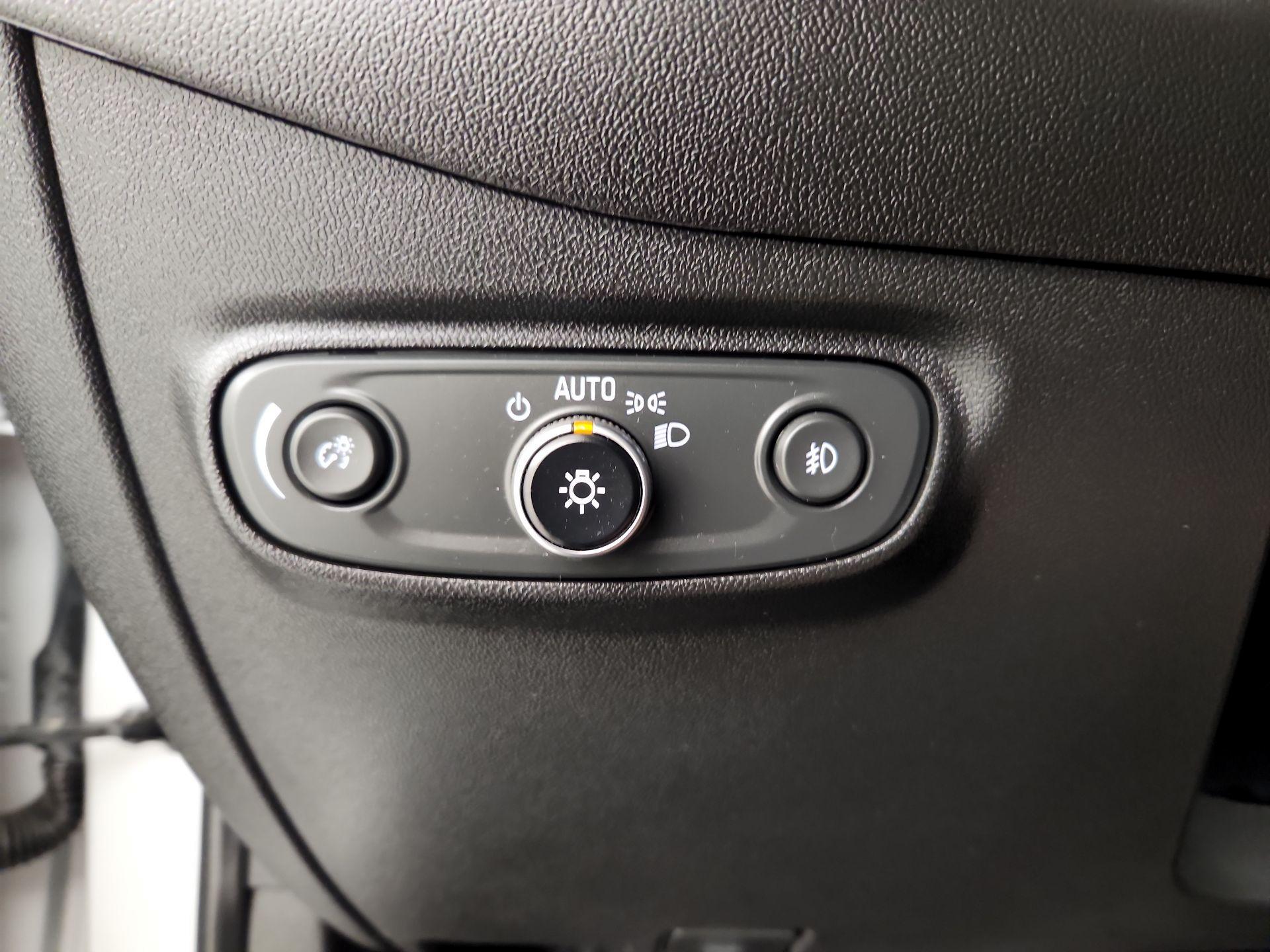 Thumbnail: 2021 Chevrolet Equinox - 13
