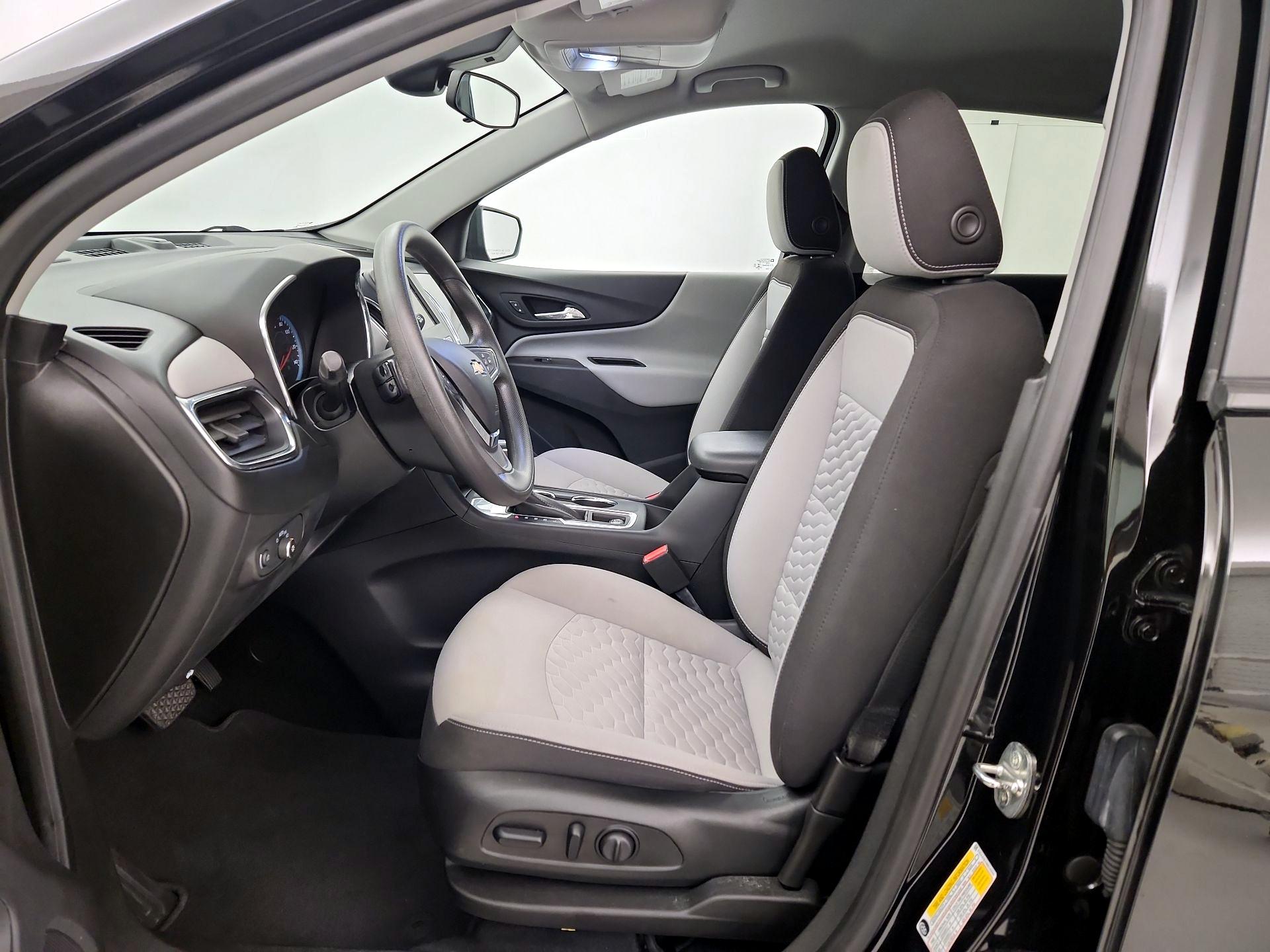Thumbnail: 2021 Chevrolet Equinox - 11