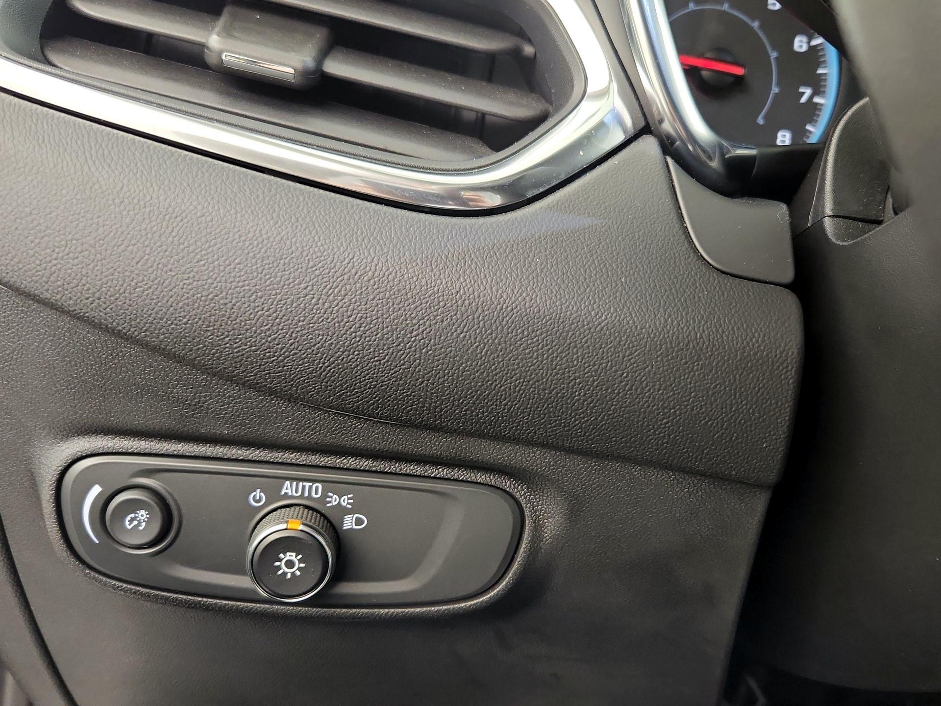 Thumbnail: 2021 Chevrolet Equinox - 13