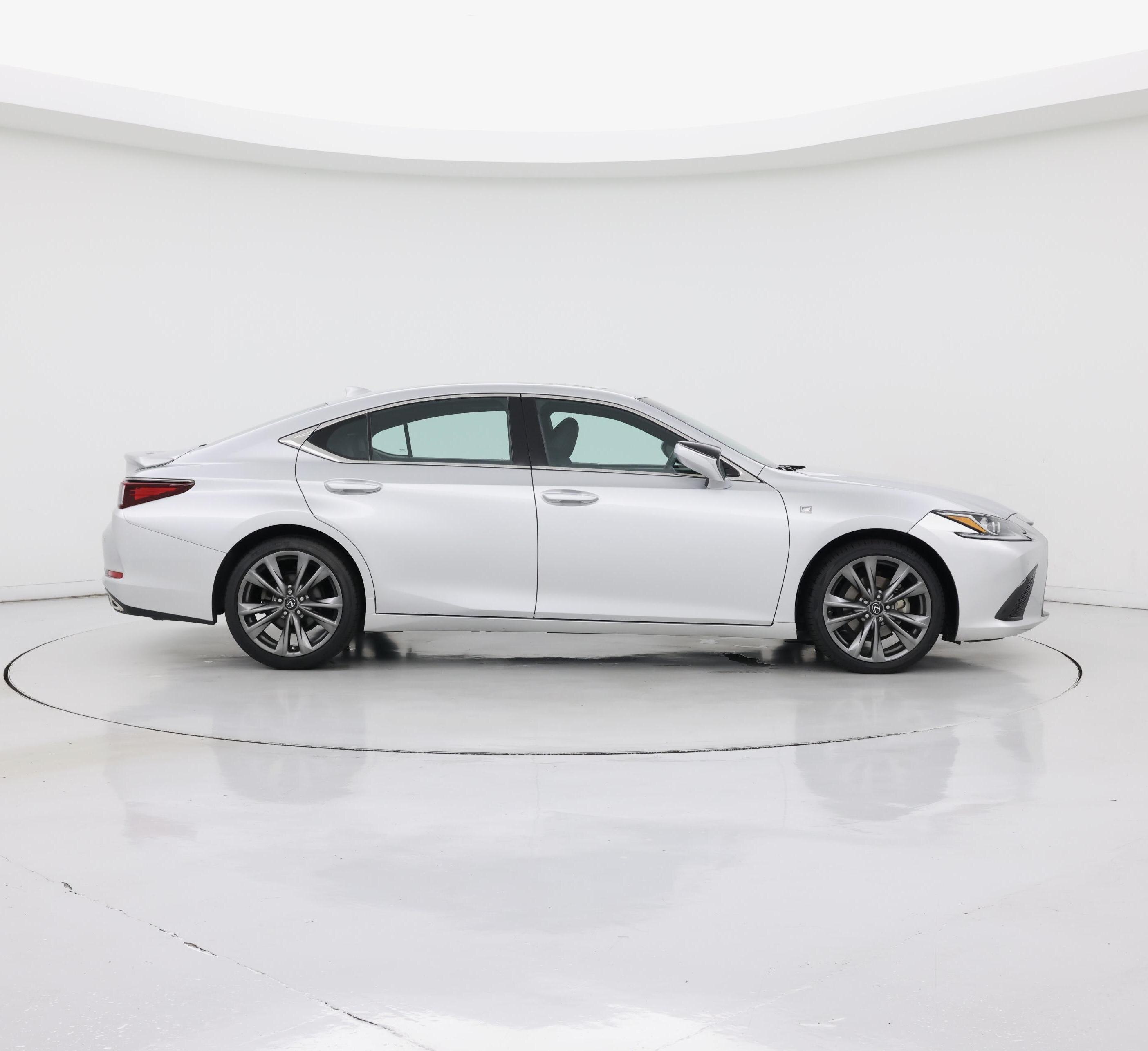 Thumbnail: 2021 Lexus ES - 7