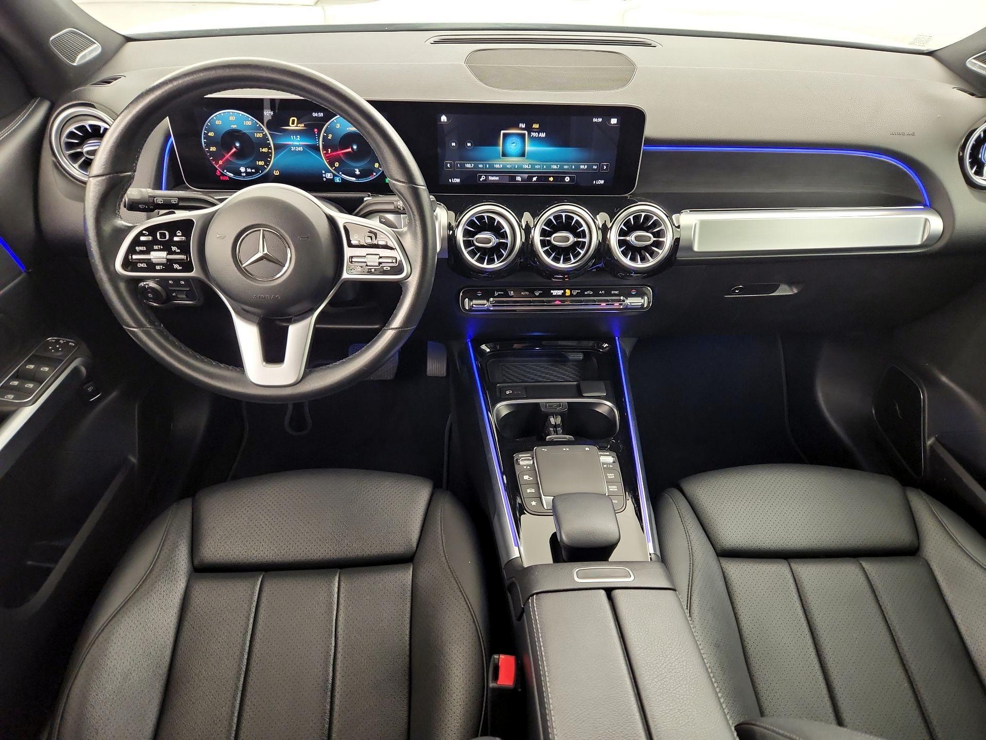 Thumbnail: 2021 Mercedes-Benz GLB - 9