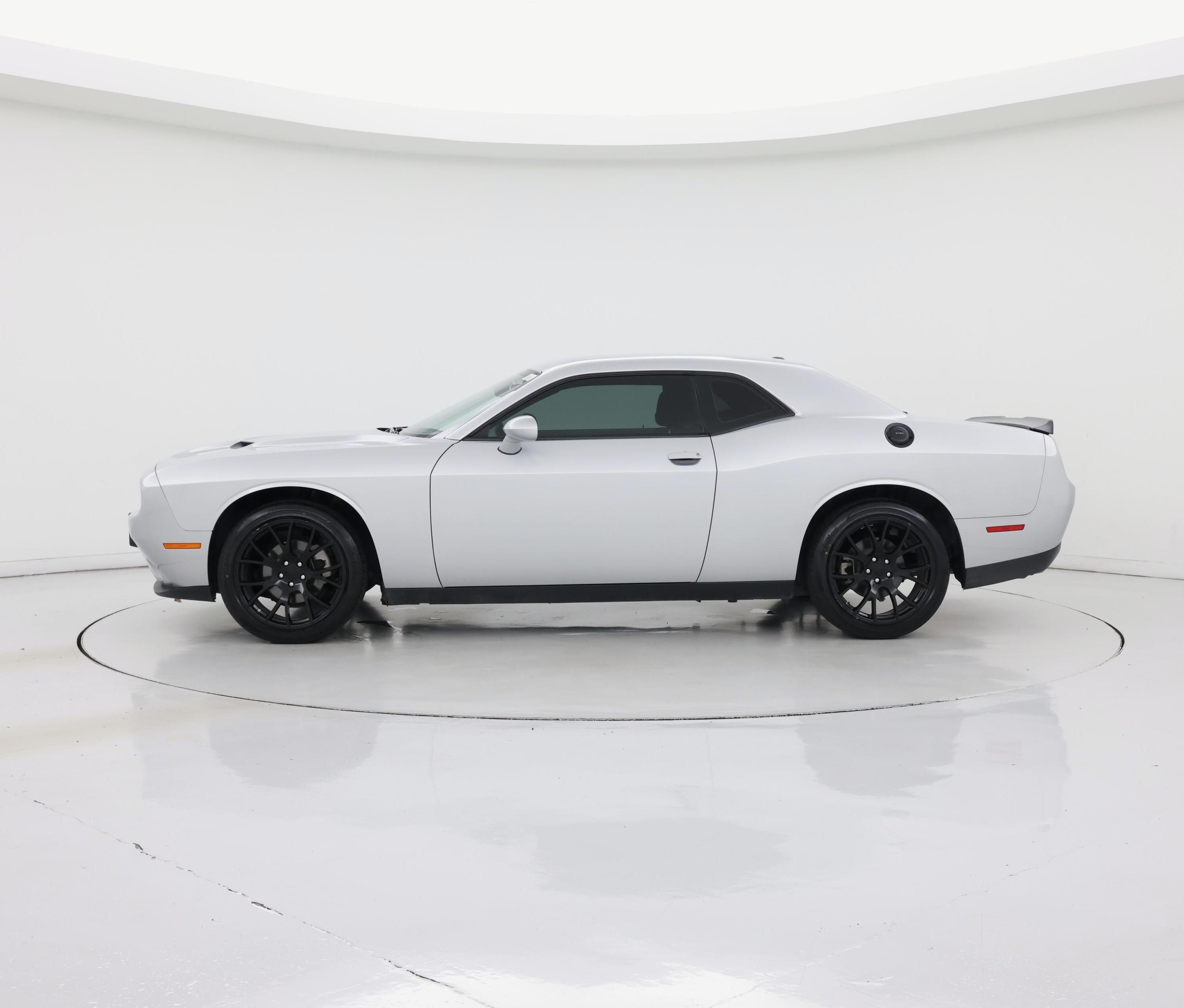 Thumbnail: 2023 Dodge Challenger - 3
