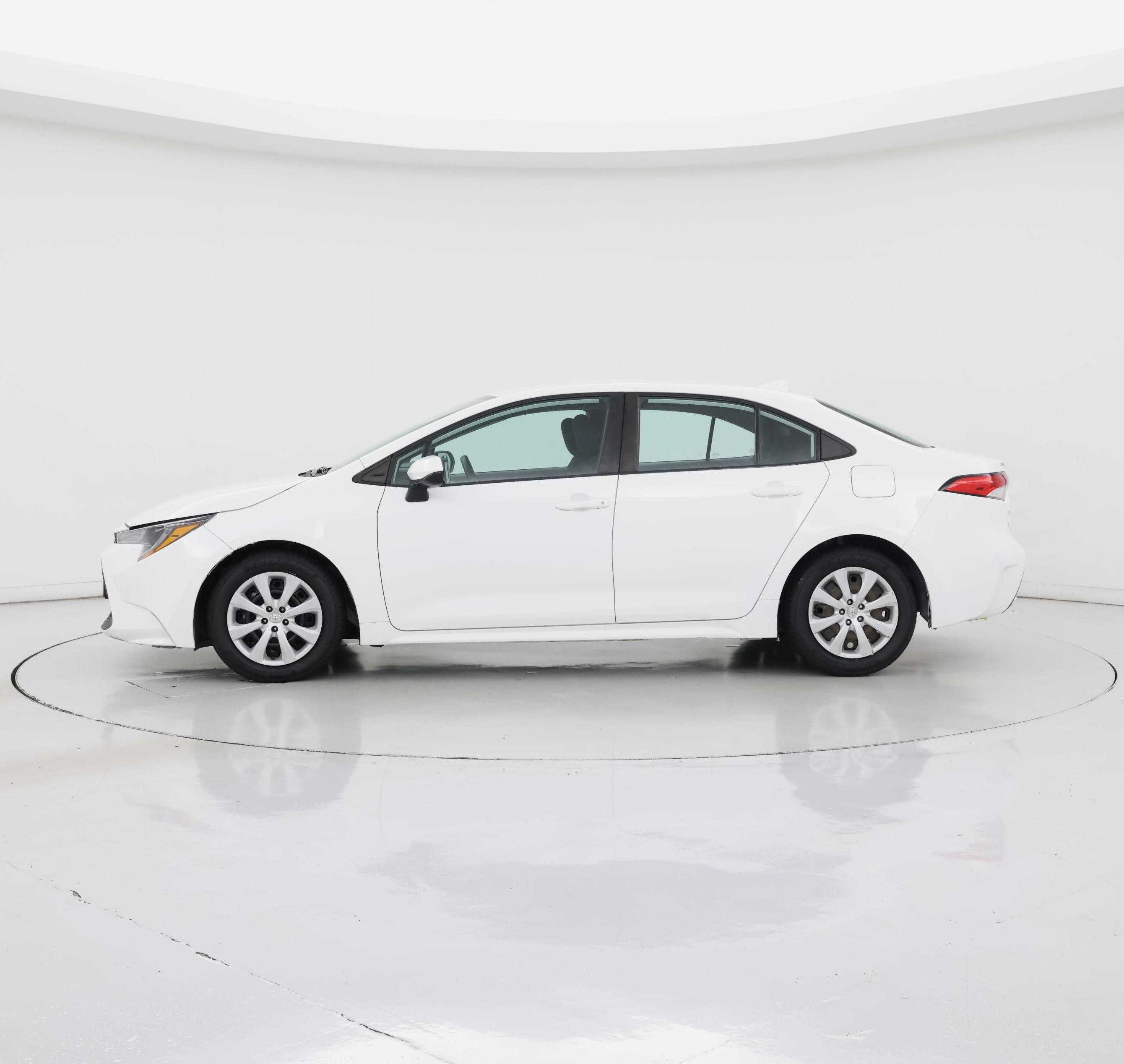 Thumbnail: 2021 Toyota Corolla - 3