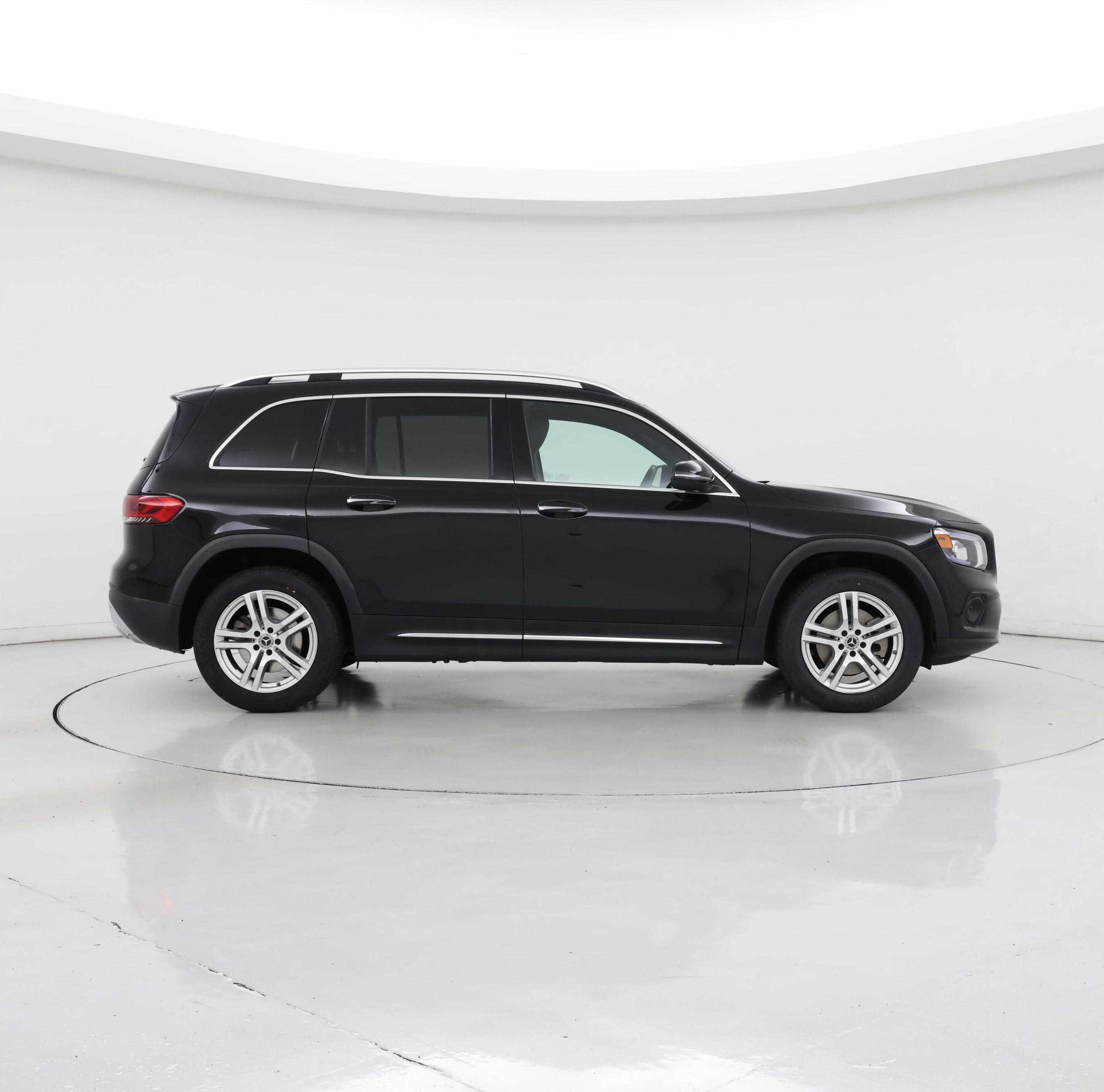 Thumbnail: 2021 Mercedes-Benz GLB - 7