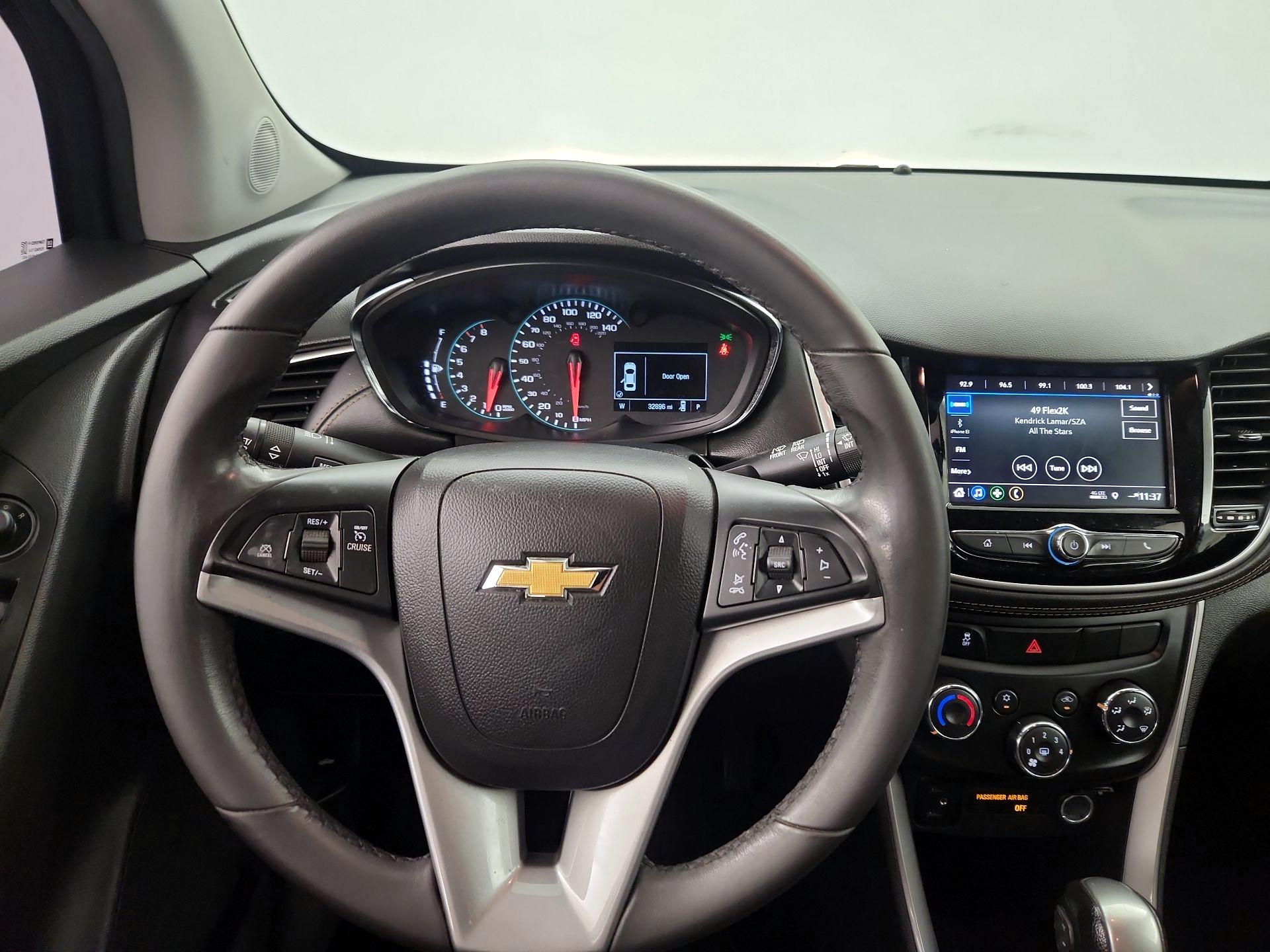 Thumbnail: 2021 Chevrolet Trax - 10