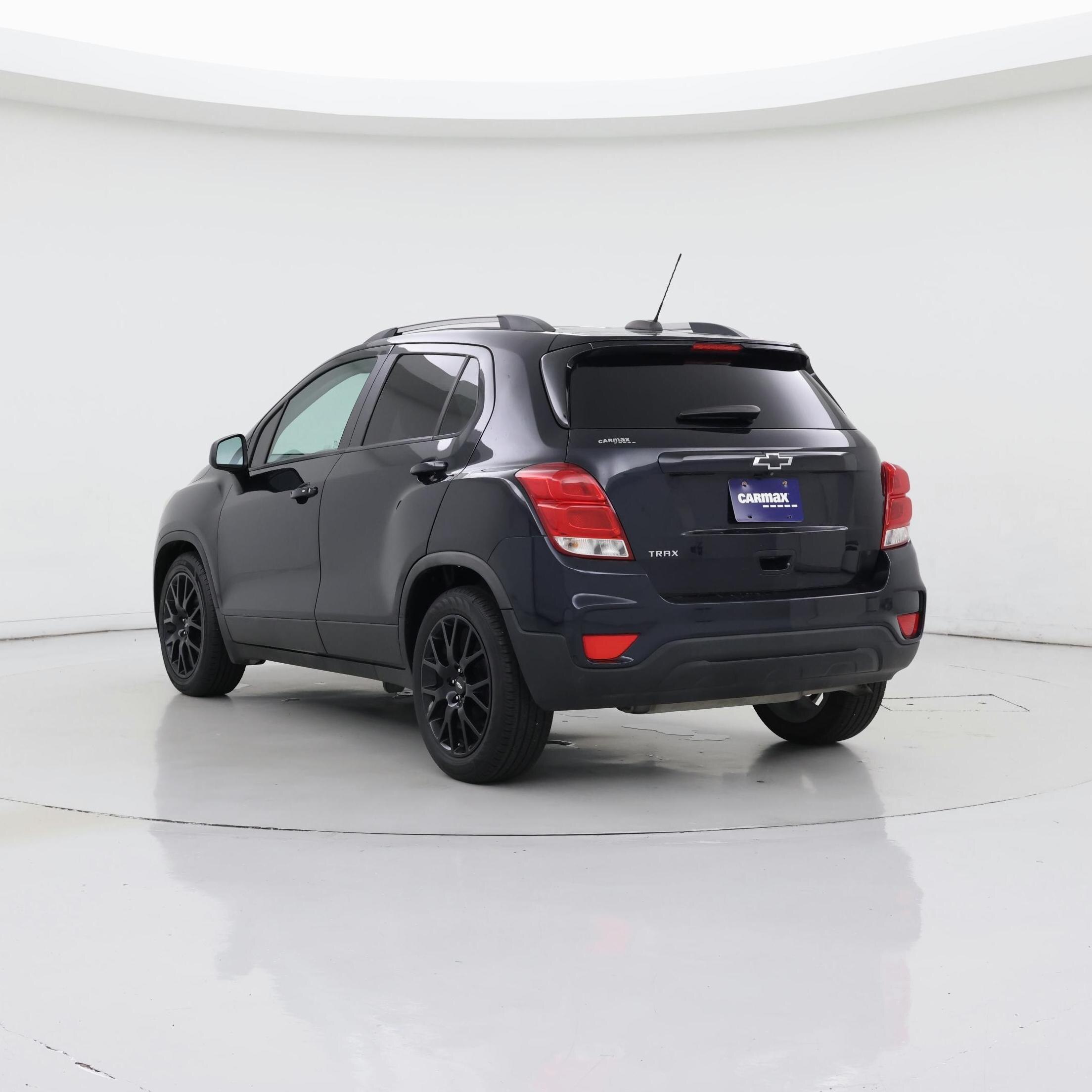 Thumbnail: 2021 Chevrolet Trax - 2