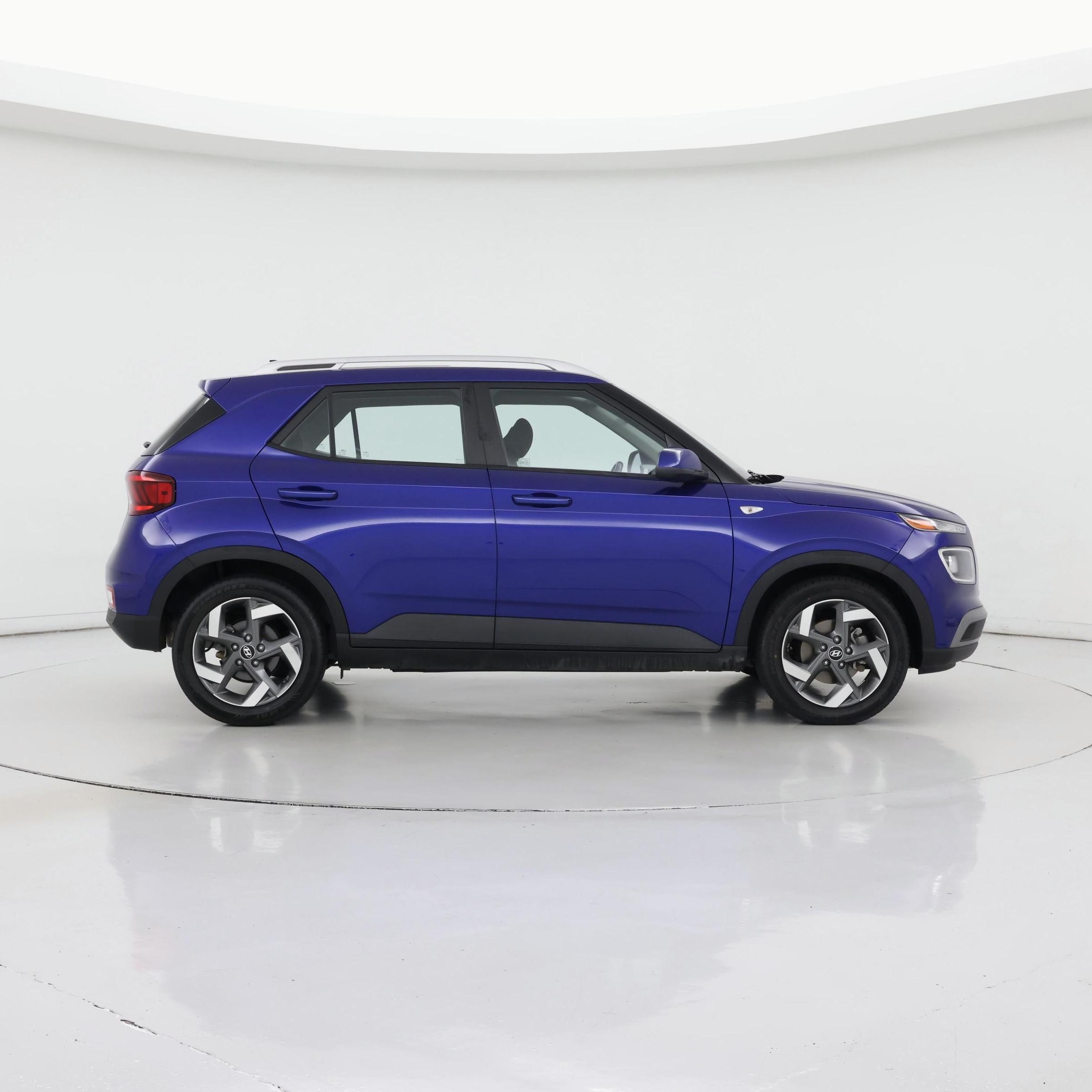 Thumbnail: 2021 Hyundai Venue - 7