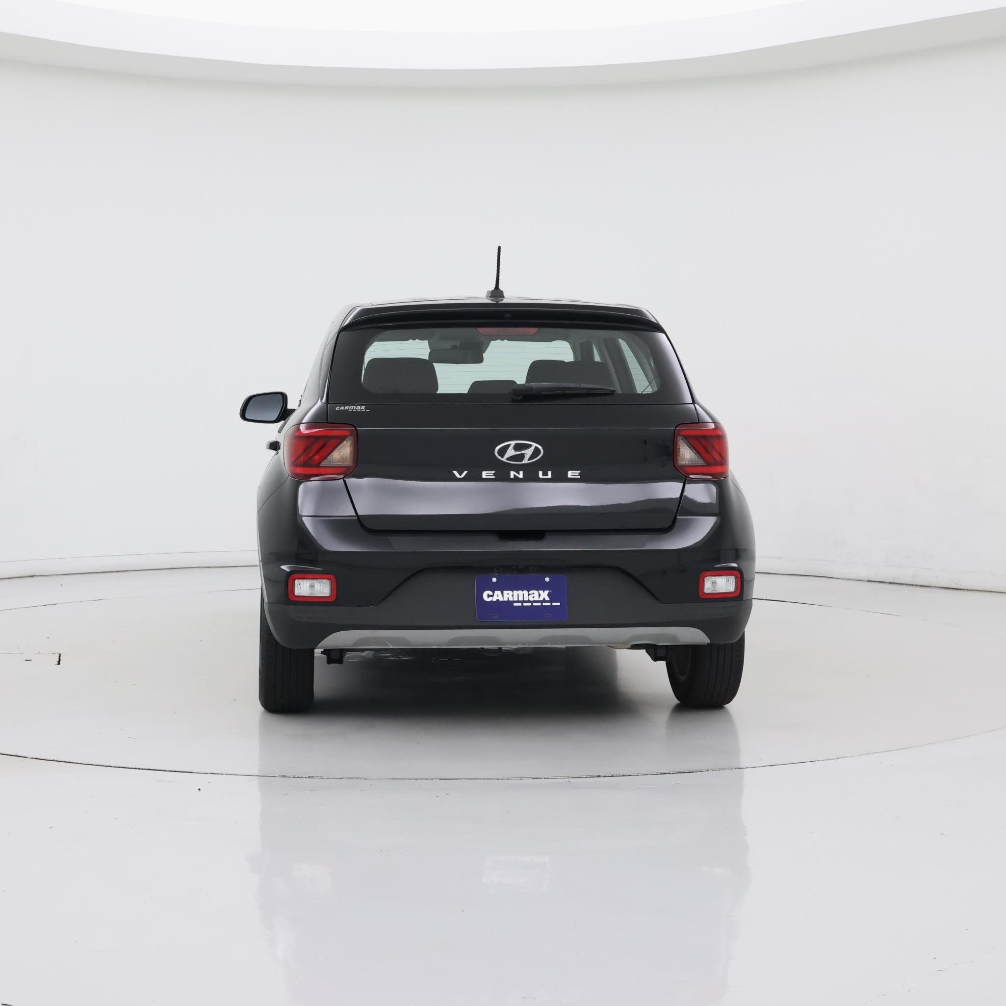 Thumbnail: 2023 Hyundai Venue - 6