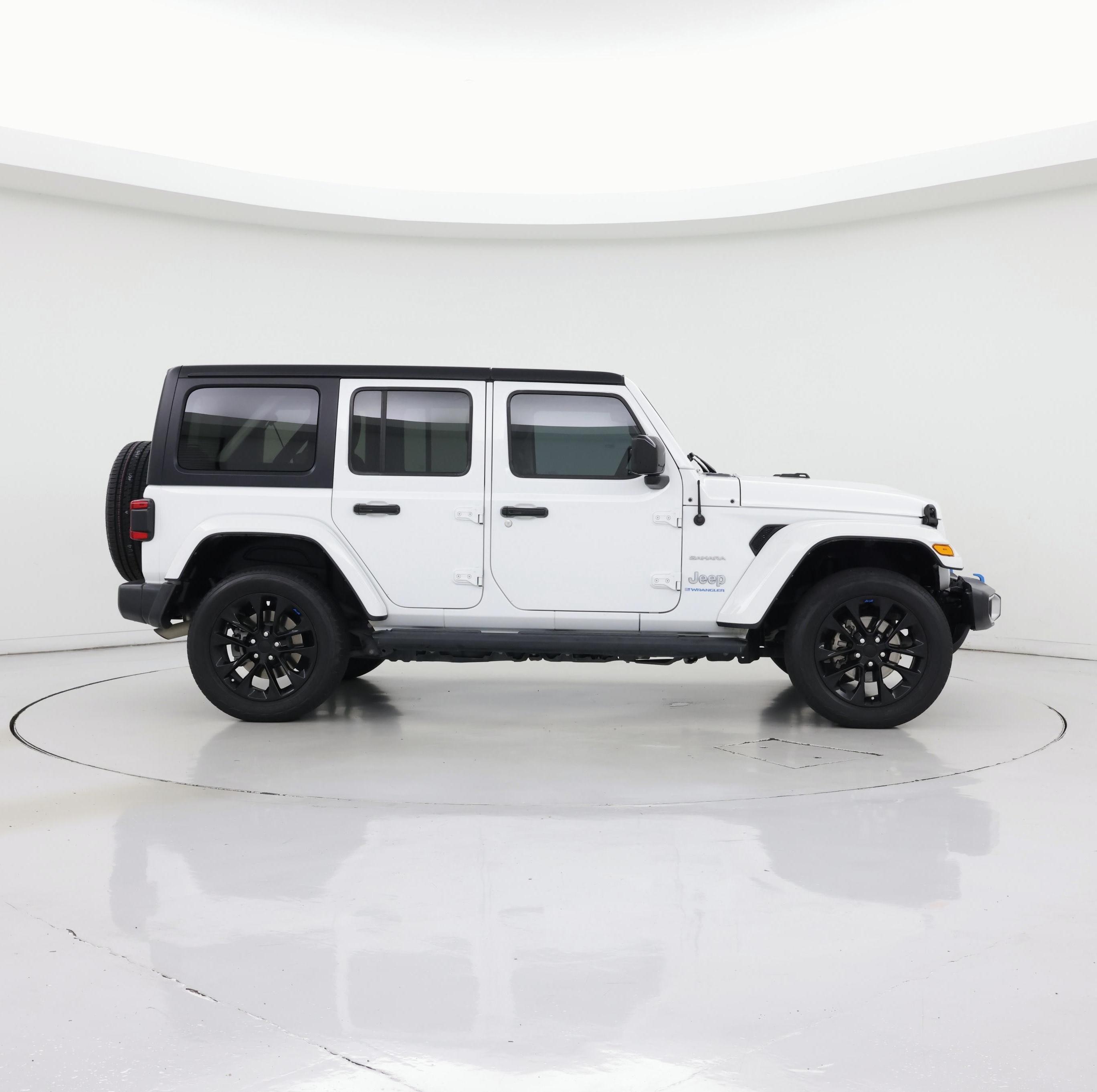 Thumbnail: 2023 Jeep Wrangler - 7
