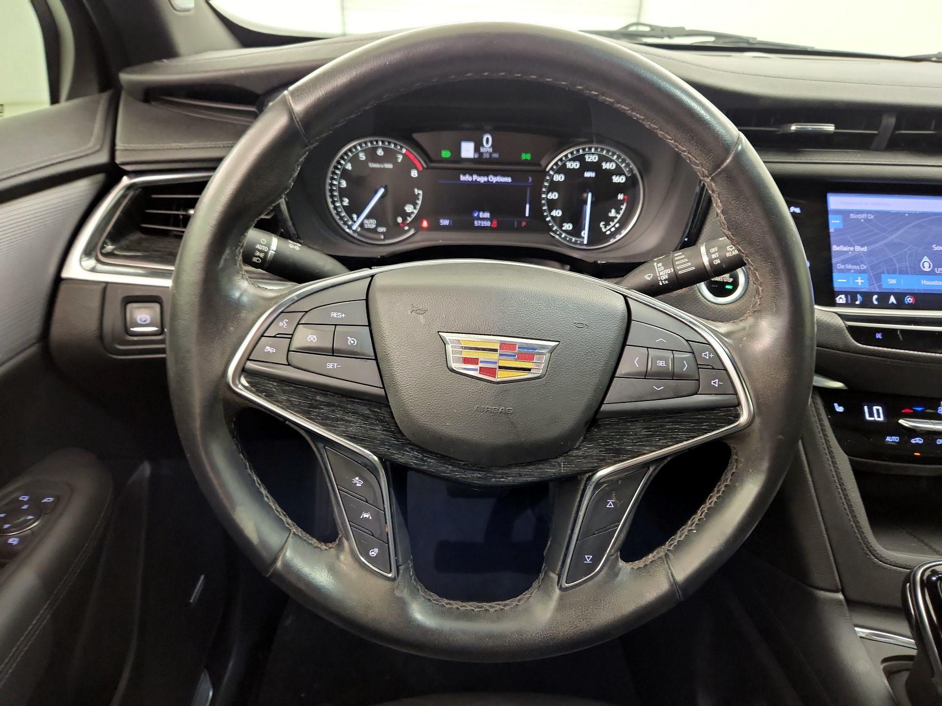 Thumbnail: 2021 Cadillac XT5 - 10