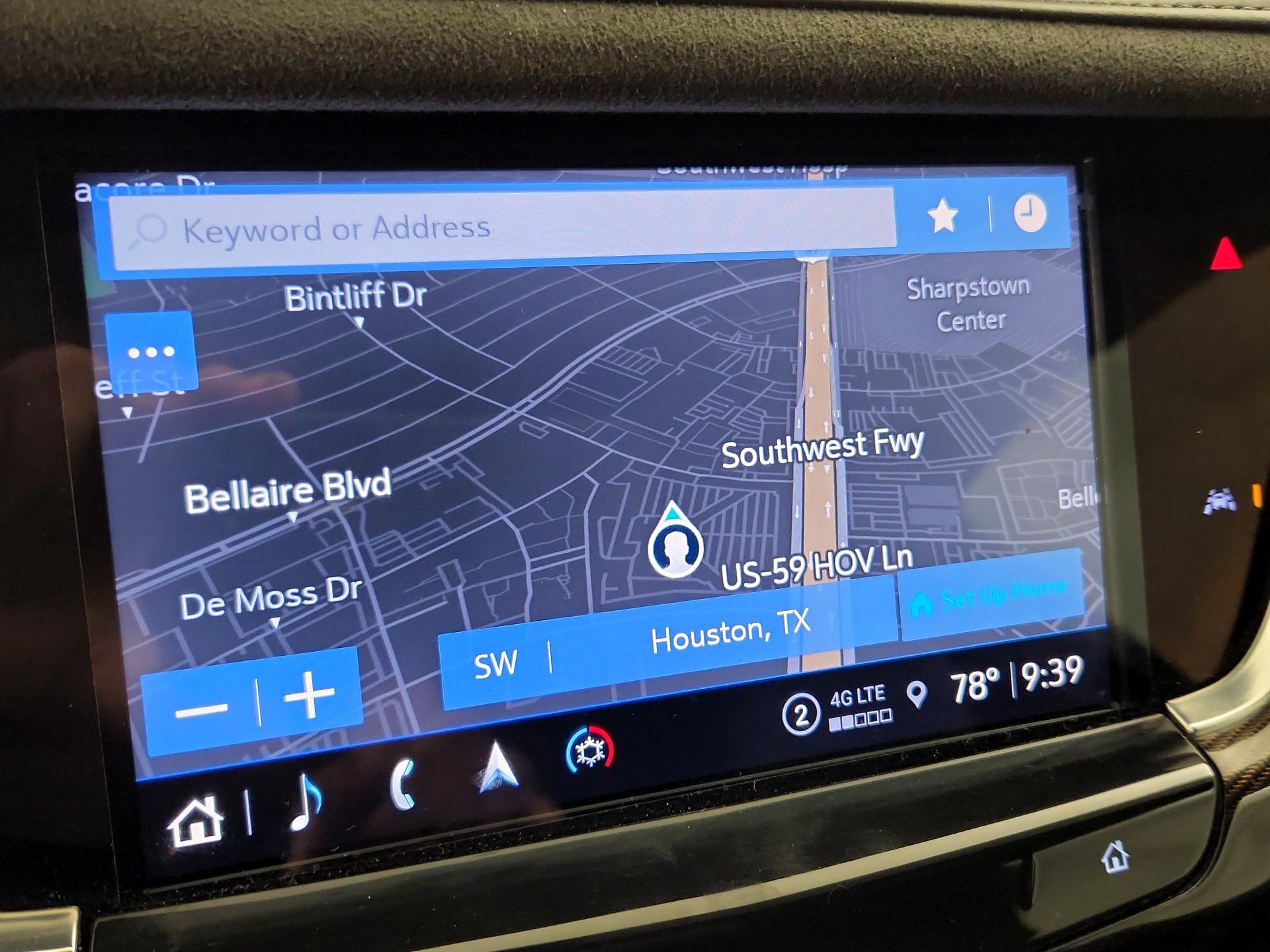 Thumbnail: 2022 Cadillac XT6 - 14