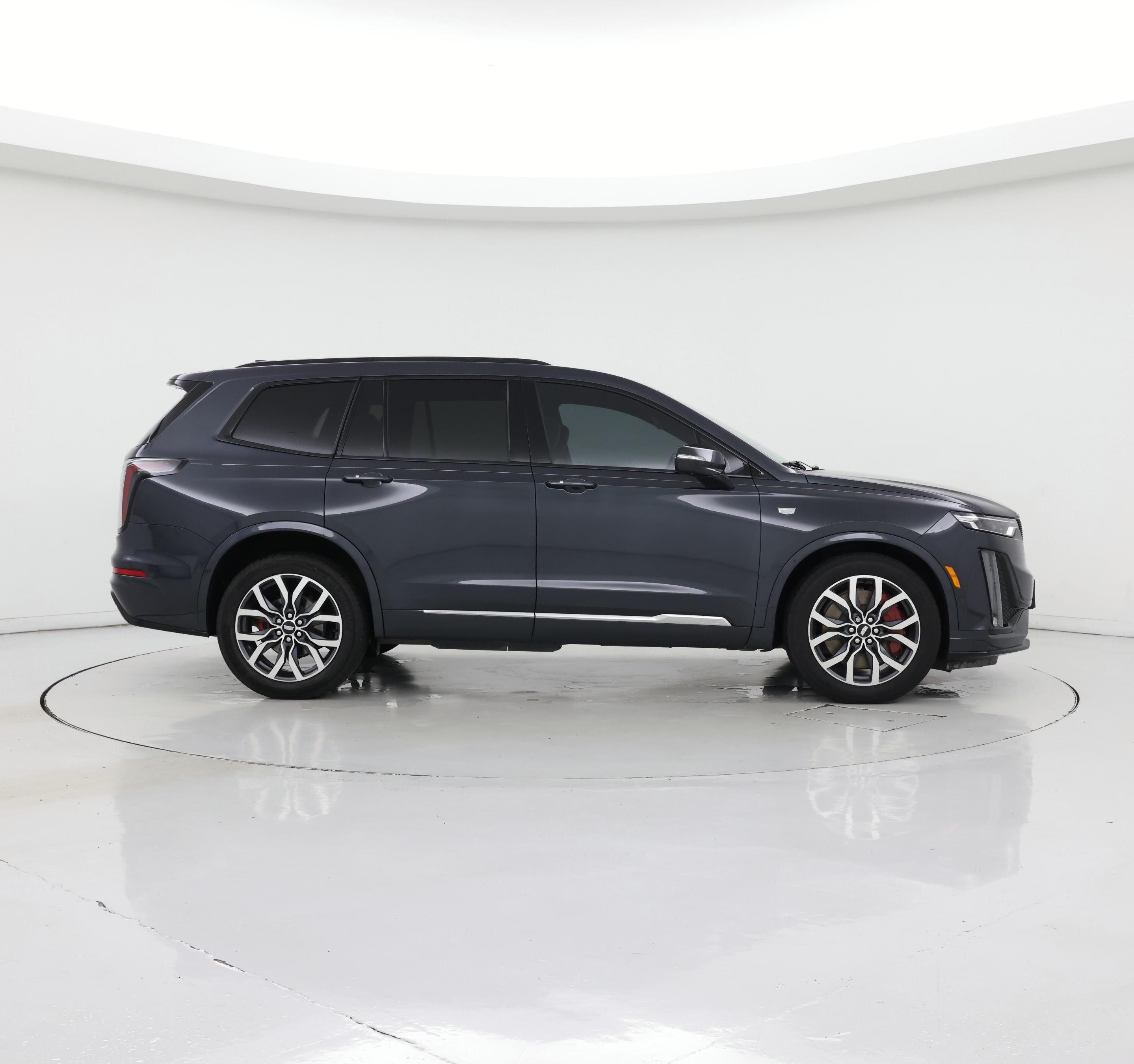 Thumbnail: 2022 Cadillac XT6 - 7