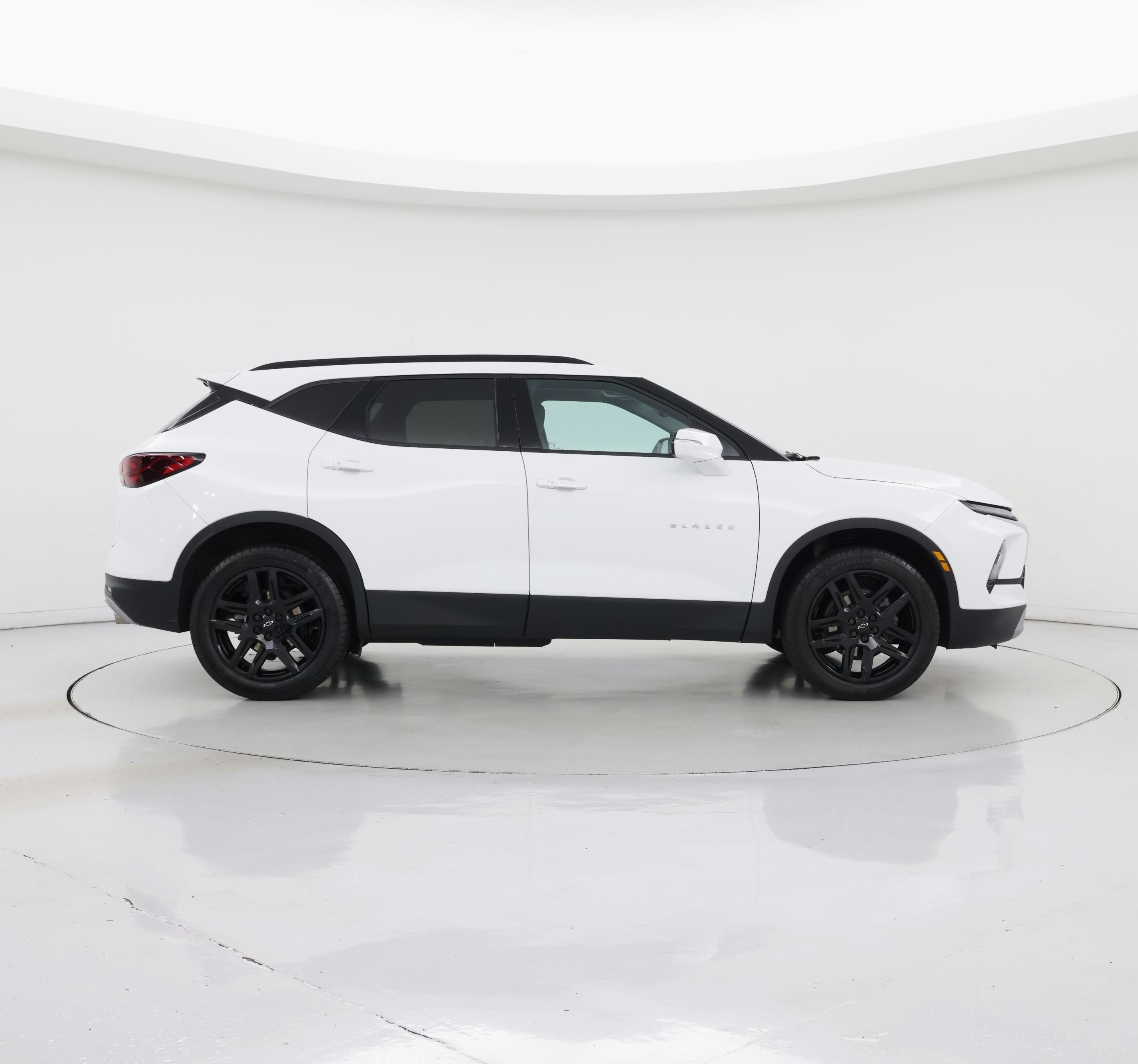Thumbnail: 2023 Chevrolet Blazer - 7
