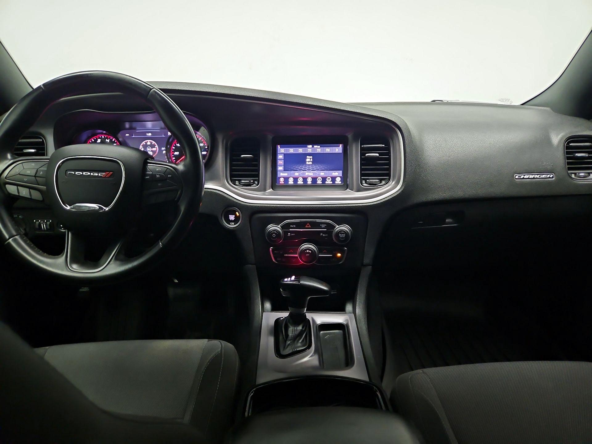 Thumbnail: 2019 Dodge Charger - 8