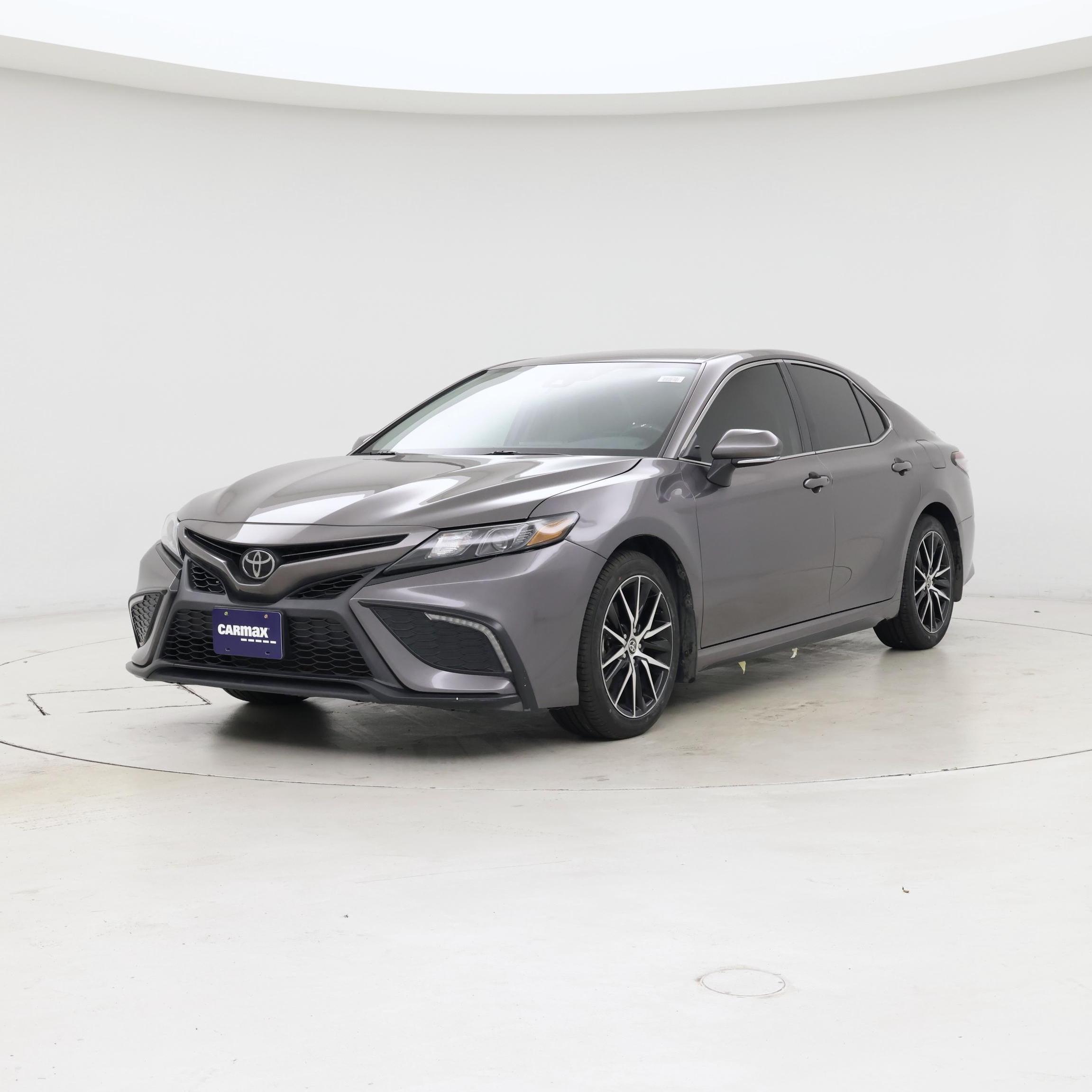 Thumbnail: 2023 Toyota Camry - 4