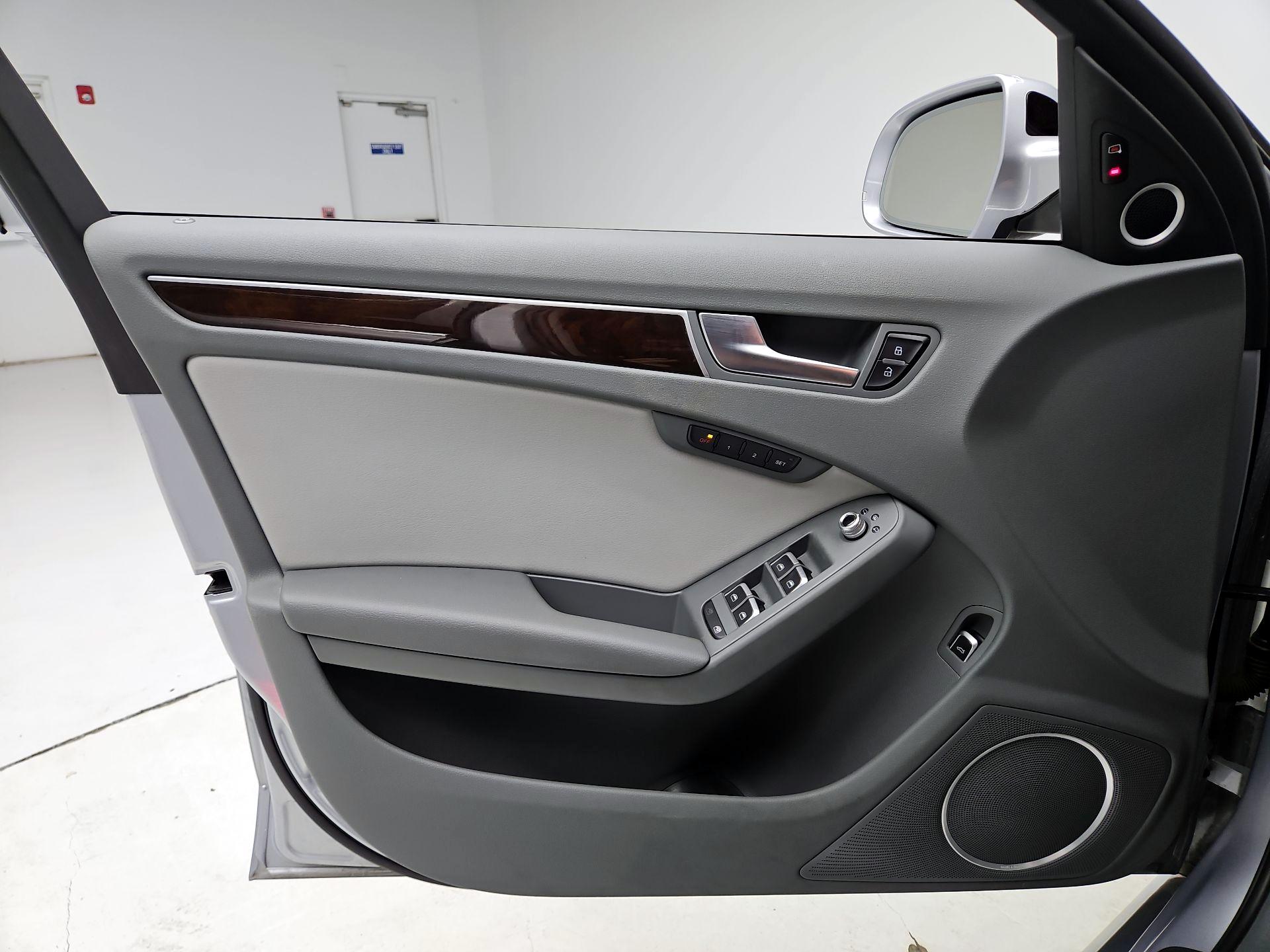 Thumbnail: 2016 Audi A4 - 10