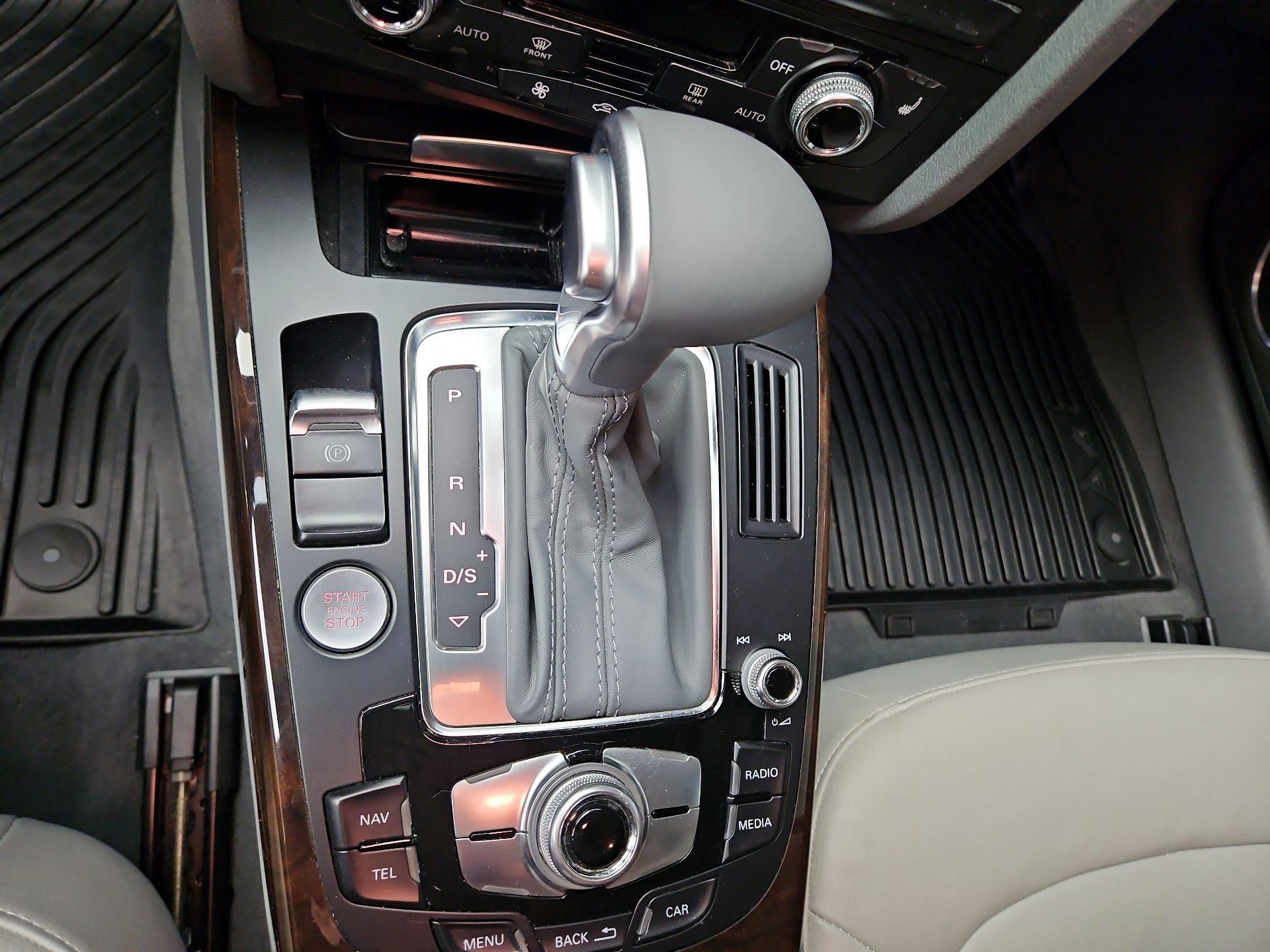 Thumbnail: 2016 Audi A4 - 16