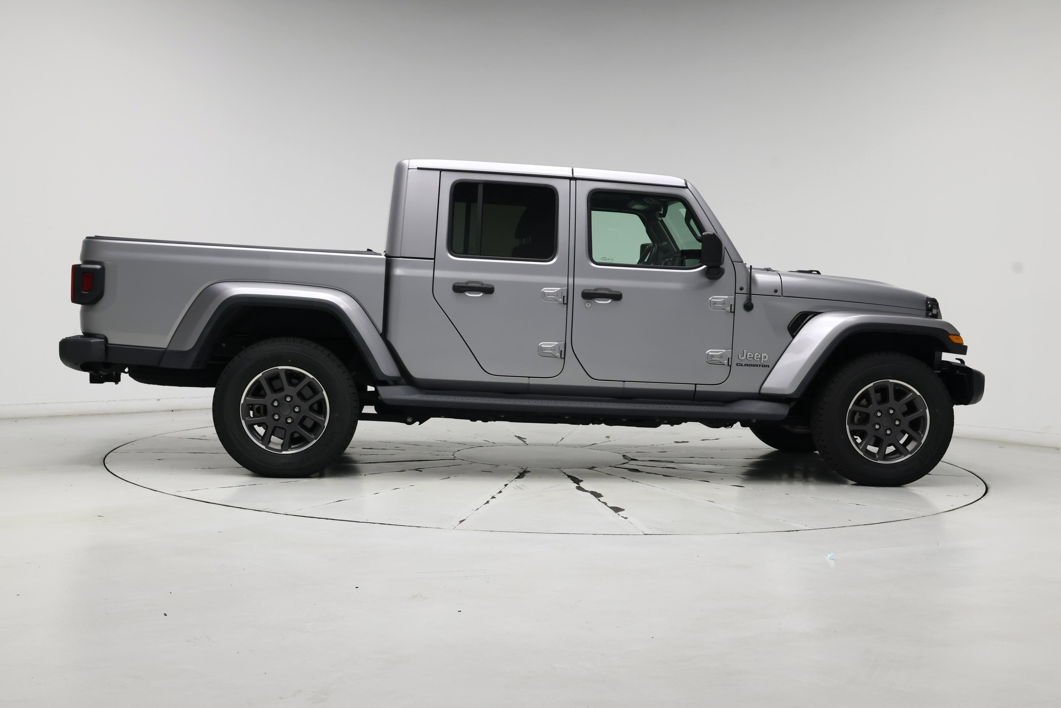 Thumbnail: 2020 Jeep Gladiator - 7
