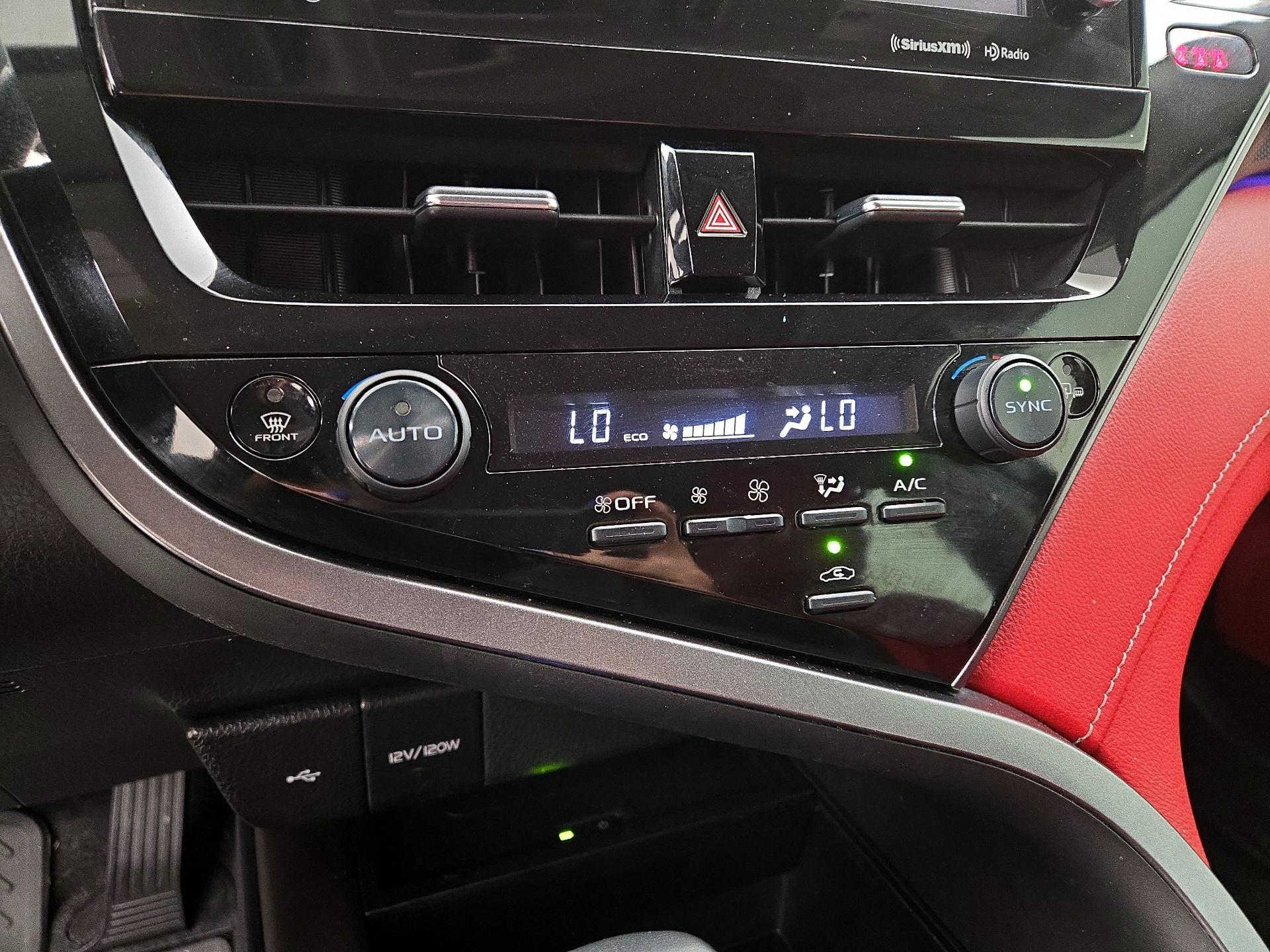Thumbnail: 2021 Toyota Camry - 16