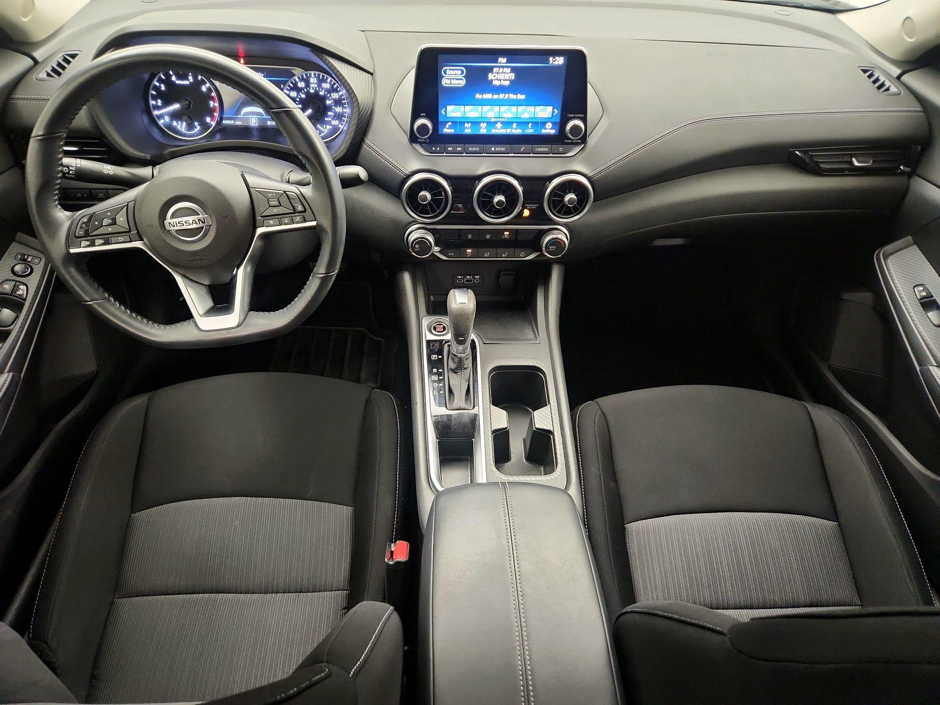 Thumbnail: 2022 Nissan Sentra - 9