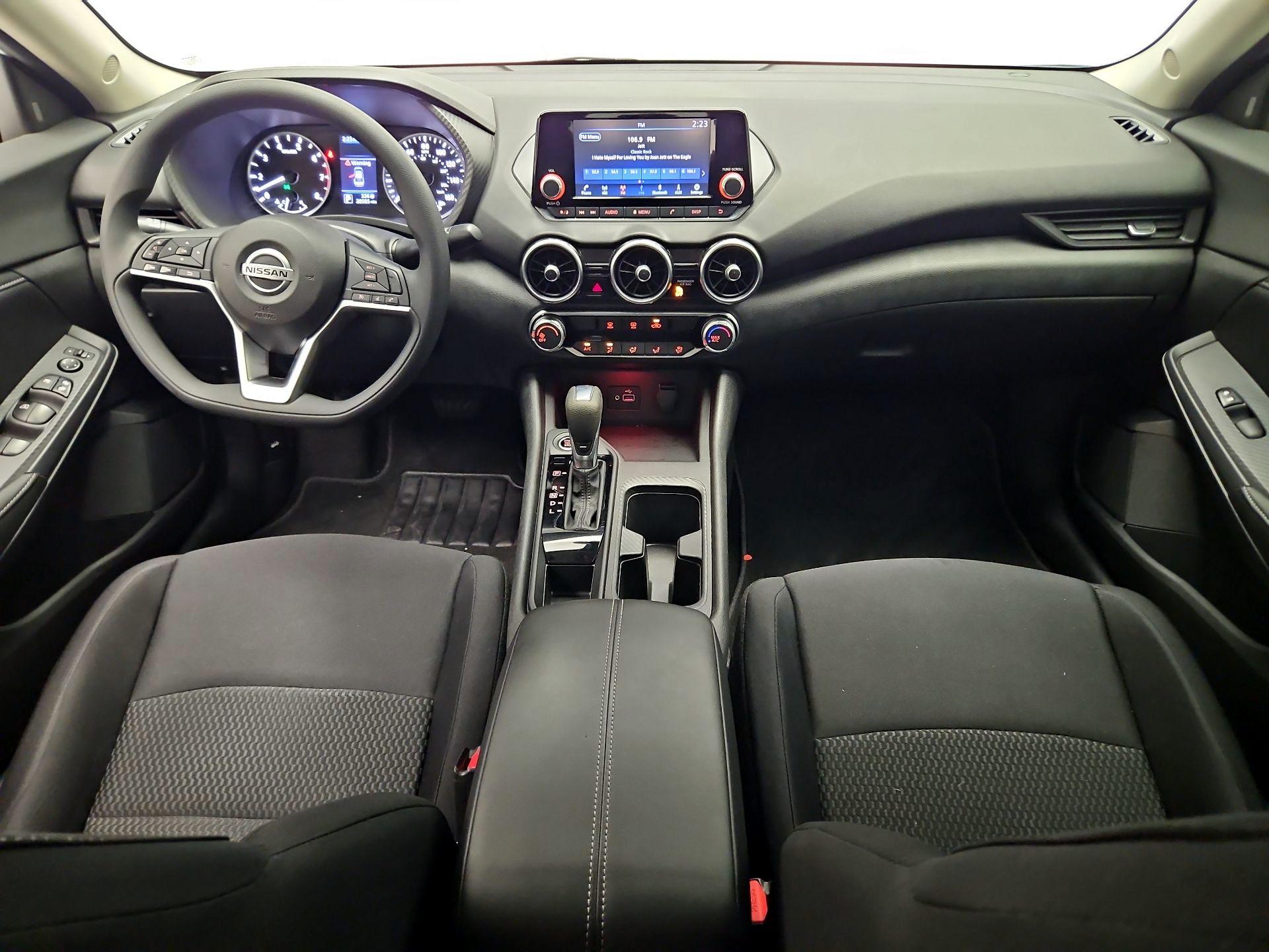 Thumbnail: 2021 Nissan Sentra - 9
