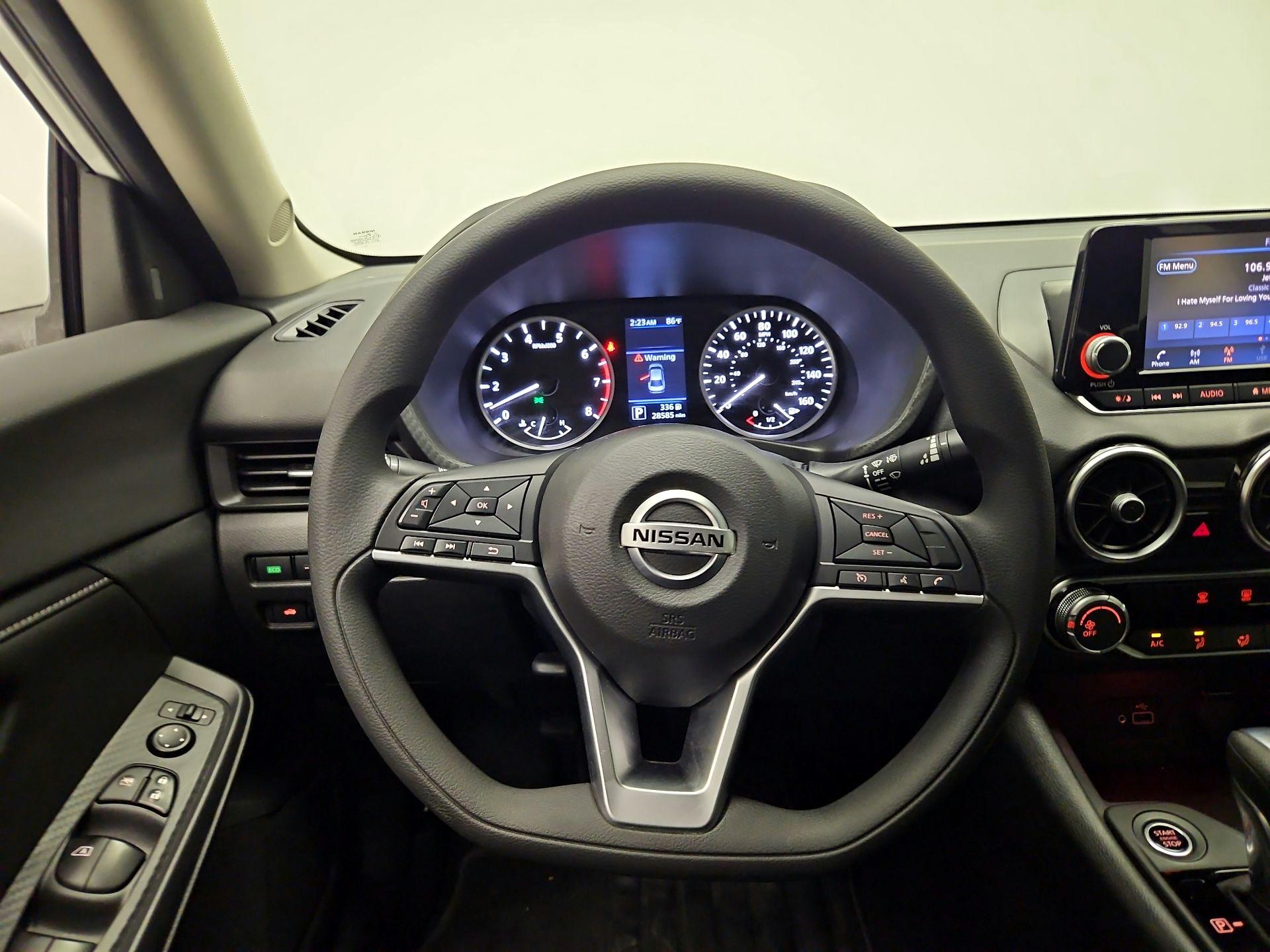 Thumbnail: 2021 Nissan Sentra - 10