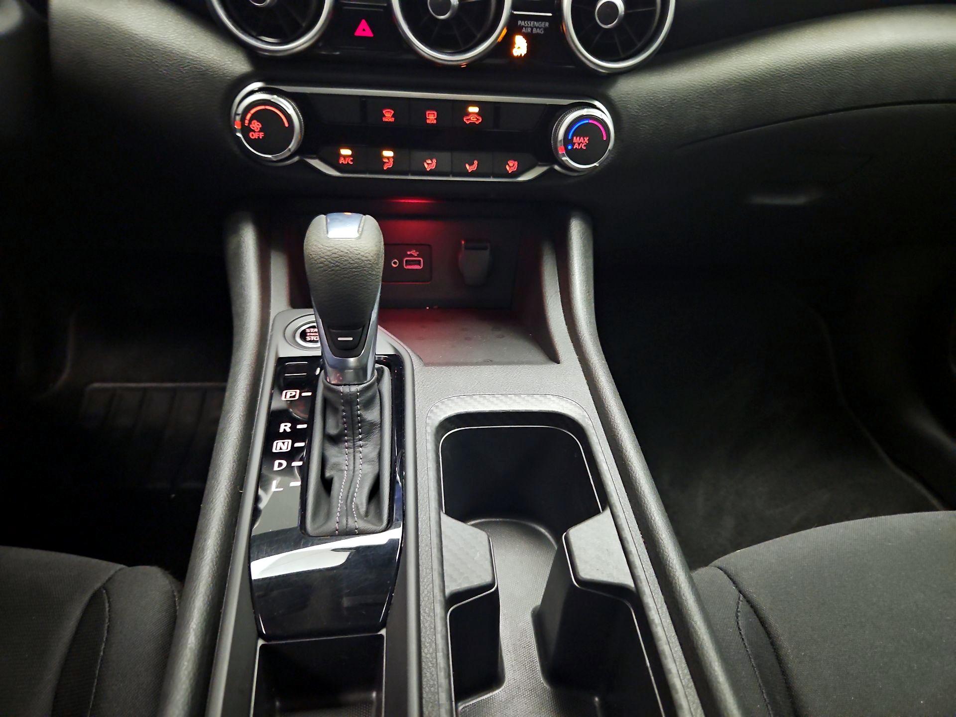 Thumbnail: 2021 Nissan Sentra - 16