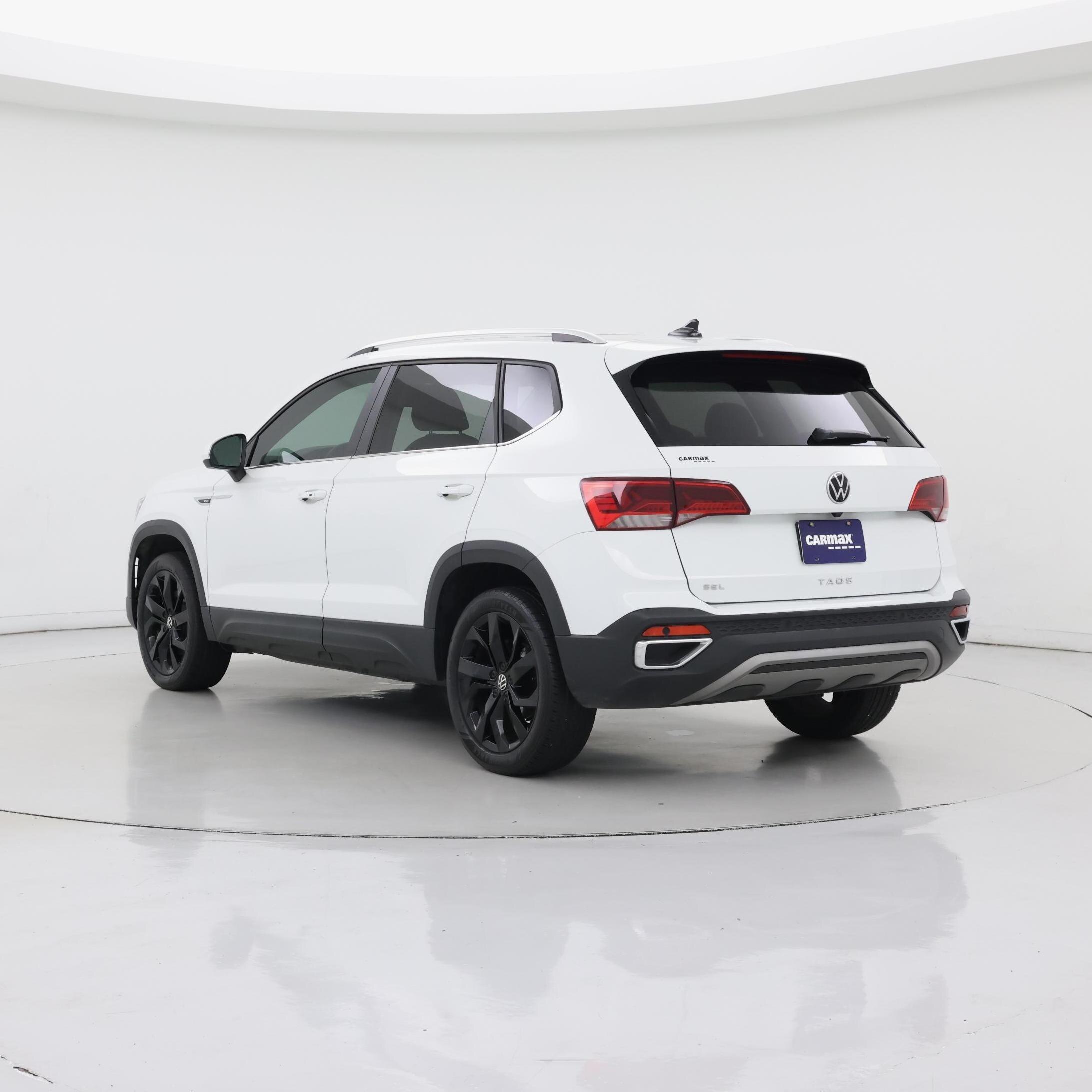 Thumbnail: 2022 Volkswagen Taos - 2