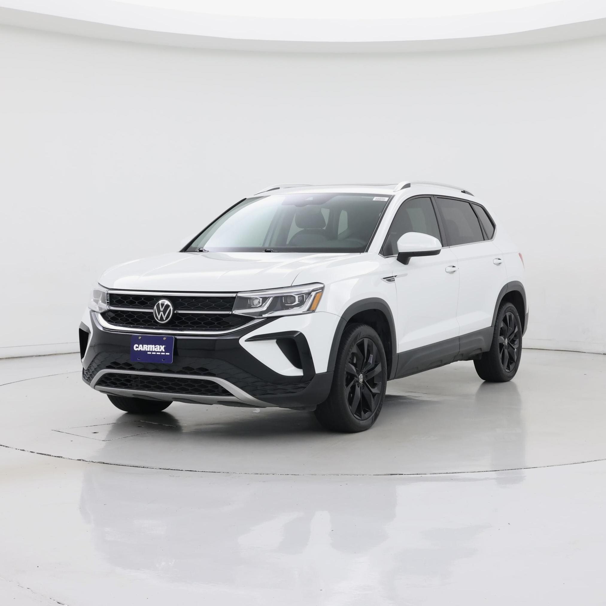 Thumbnail: 2022 Volkswagen Taos - 4