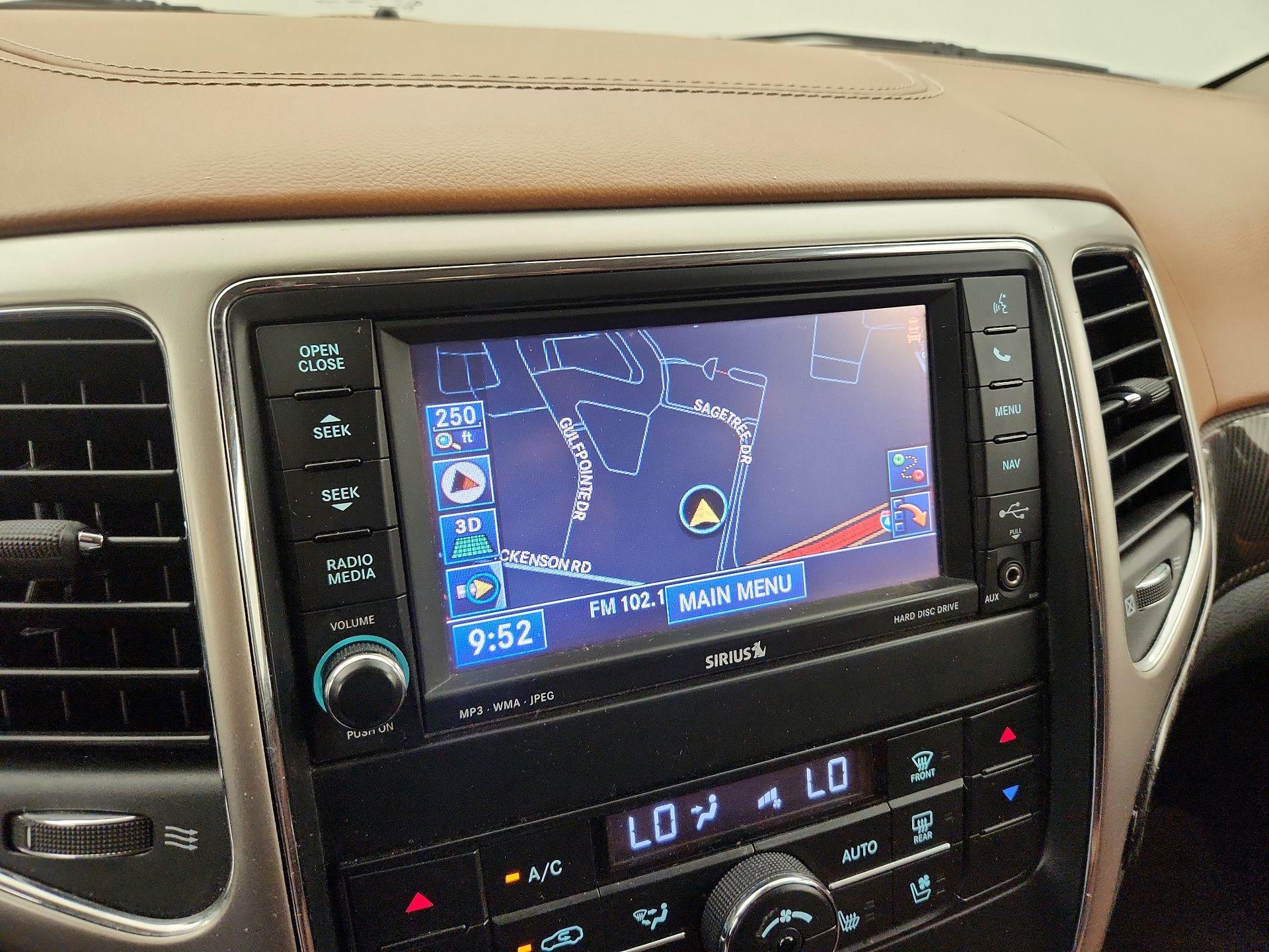 Thumbnail: 2013 Jeep Grand Cherokee - 14
