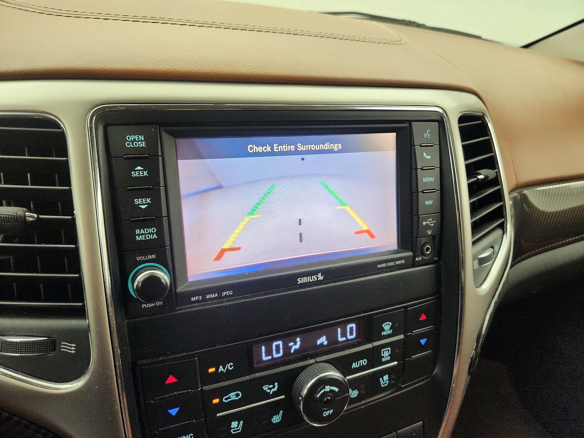 Thumbnail: 2013 Jeep Grand Cherokee - 15